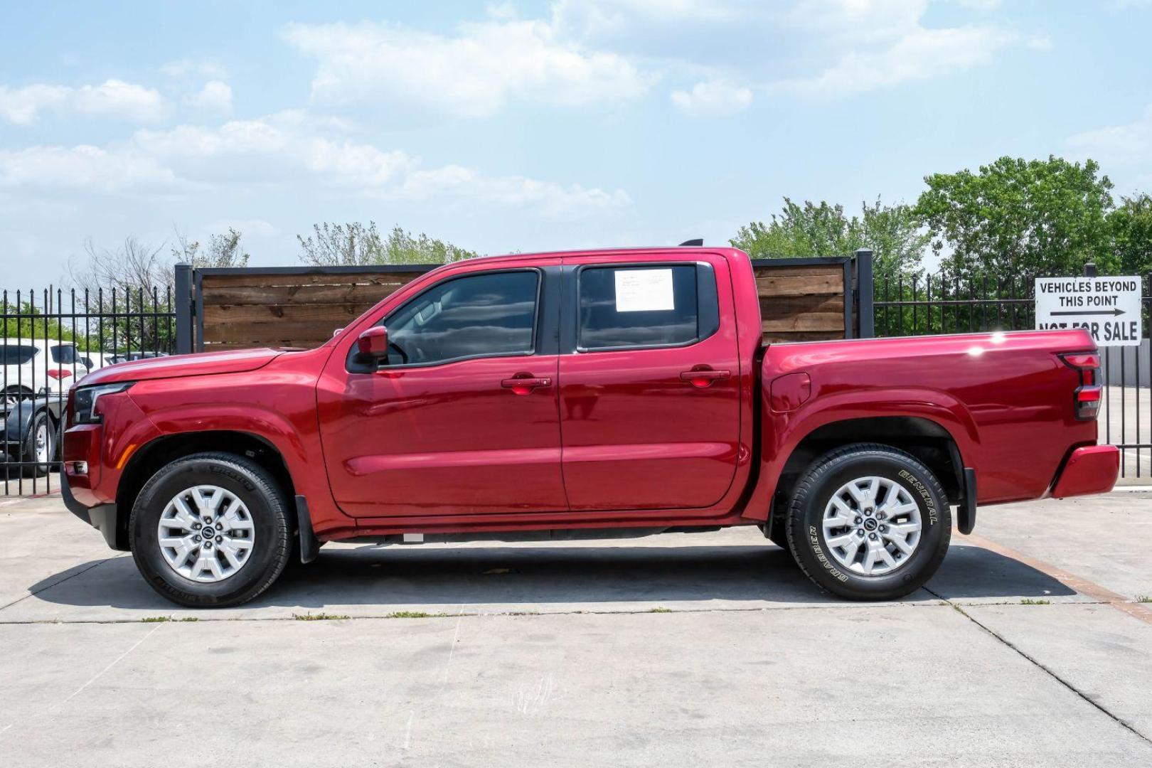 2023 red Nissan Frontier SV Crew Cab 2WD (1N6ED1EJ0PN) with an 3.8L V6 DOHC 24V engine, 9-Speed Automatic transmission, located at 2401 E Main St., Grand Prairie, TX, 75050, (972) 262-4440, 32.748981, -96.969643 - Photo#14