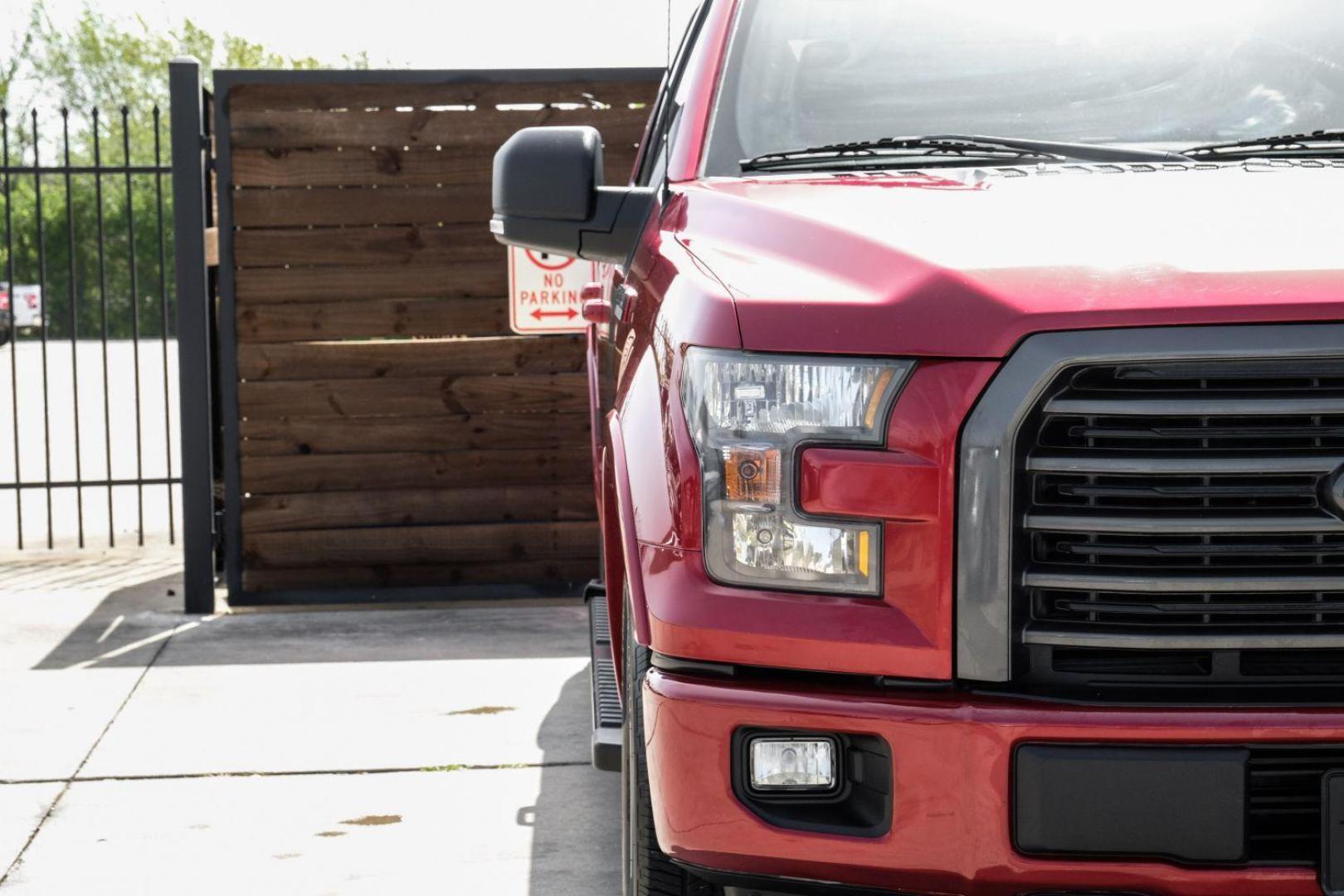 2017 red Ford F-150 XLT SuperCrew 6.5-ft. Bed 2WD (1FTEW1CPXHF) with an 2.7L V6 DOHC 24V engine, 6-Speed Automatic transmission, located at 2401 E Main St., Grand Prairie, TX, 75050, (972) 262-4440, 32.748981, -96.969643 - Photo#41