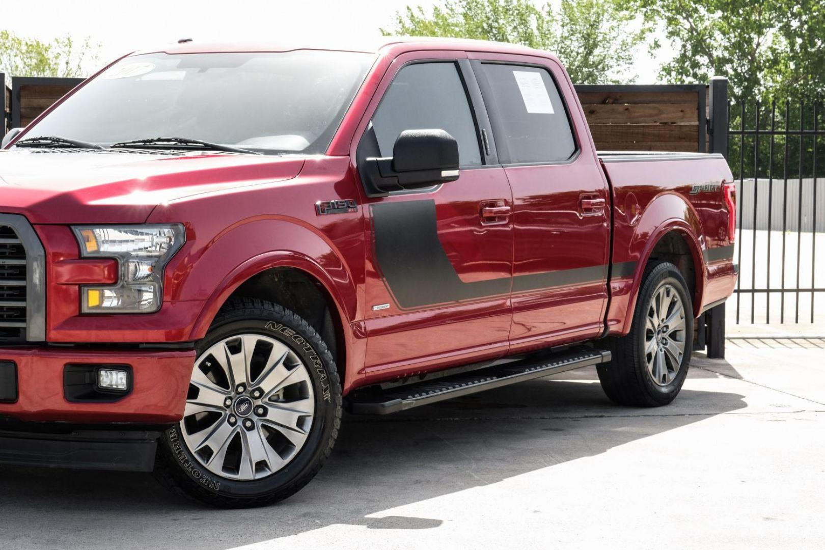 2017 red Ford F-150 XLT SuperCrew 6.5-ft. Bed 2WD (1FTEW1CPXHF) with an 2.7L V6 DOHC 24V engine, 6-Speed Automatic transmission, located at 2401 E Main St., Grand Prairie, TX, 75050, (972) 262-4440, 32.748981, -96.969643 - Photo#6