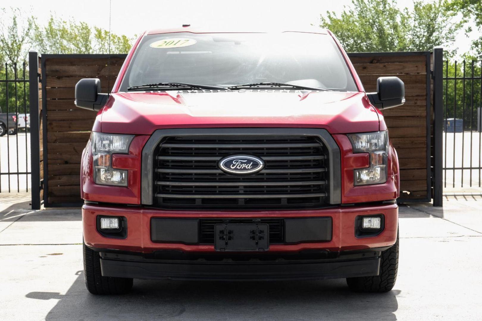 2017 red Ford F-150 XLT SuperCrew 6.5-ft. Bed 2WD (1FTEW1CPXHF) with an 2.7L V6 DOHC 24V engine, 6-Speed Automatic transmission, located at 2401 E Main St., Grand Prairie, TX, 75050, (972) 262-4440, 32.748981, -96.969643 - Photo#7