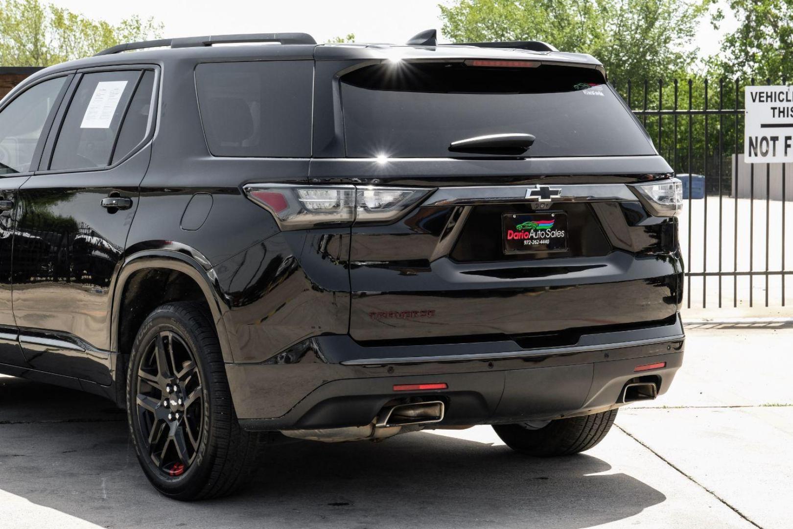 2019 Black Chevrolet Traverse Premier FWD (1GNERKKW0KJ) with an 3.6L V6 DOHC 24V engine, 9-Speed Automatic transmission, located at 2401 E Main St., Grand Prairie, TX, 75050, (972) 262-4440, 32.748981, -96.969643 - Photo#14