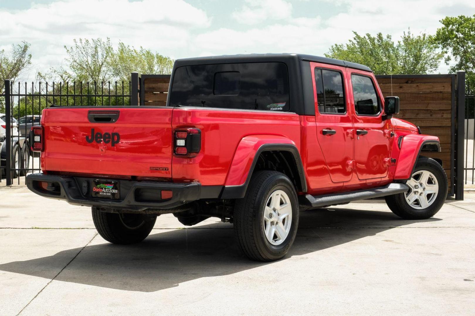 2020 Red Jeep Gladiator Sport (1C6HJTAG1LL) with an 3.6L V6 DOHC 24V engine, located at 2401 E Main St., Grand Prairie, TX, 75050, (972) 262-4440, 32.748981, -96.969643 - Photo#9