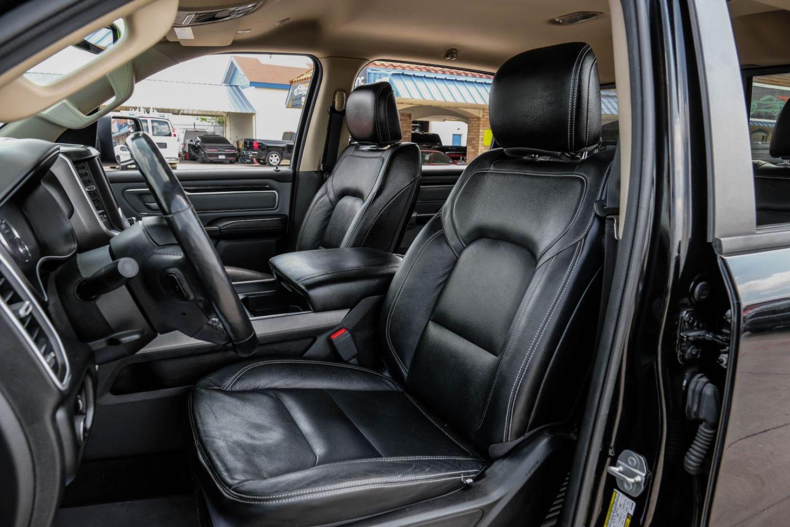 2019 black RAM 1500 Big Horn Crew Cab SWB 2WD (1C6RREFT8KN) with an 5.7L V8 OHV 16V engine, 8-Speed Automatic transmission, located at 2401 E Main St., Grand Prairie, TX, 75050, (972) 262-4440, 32.748981, -96.969643 - Photo#3