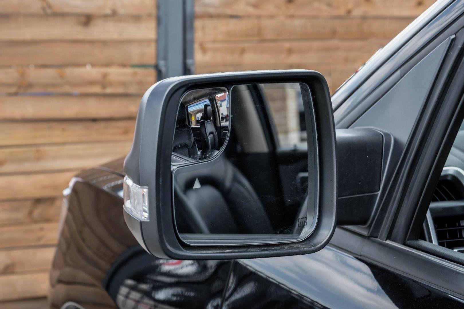 2019 black RAM 1500 Big Horn Crew Cab SWB 2WD (1C6RREFT8KN) with an 5.7L V8 OHV 16V engine, 8-Speed Automatic transmission, located at 2401 E Main St., Grand Prairie, TX, 75050, (972) 262-4440, 32.748981, -96.969643 - Photo#42