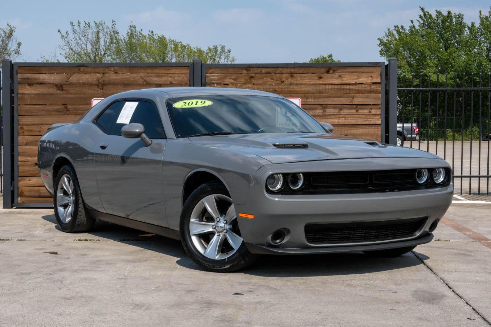 2019 gray Dodge Challenger SXT (2C3CDZAG2KH) with an 3.6L V6 DOHC 24V engine, 8-Speed Automatic transmission, located at 2401 E Main St., Grand Prairie, TX, 75050, (972) 262-4440, 32.748981, -96.969643 - Photo#7