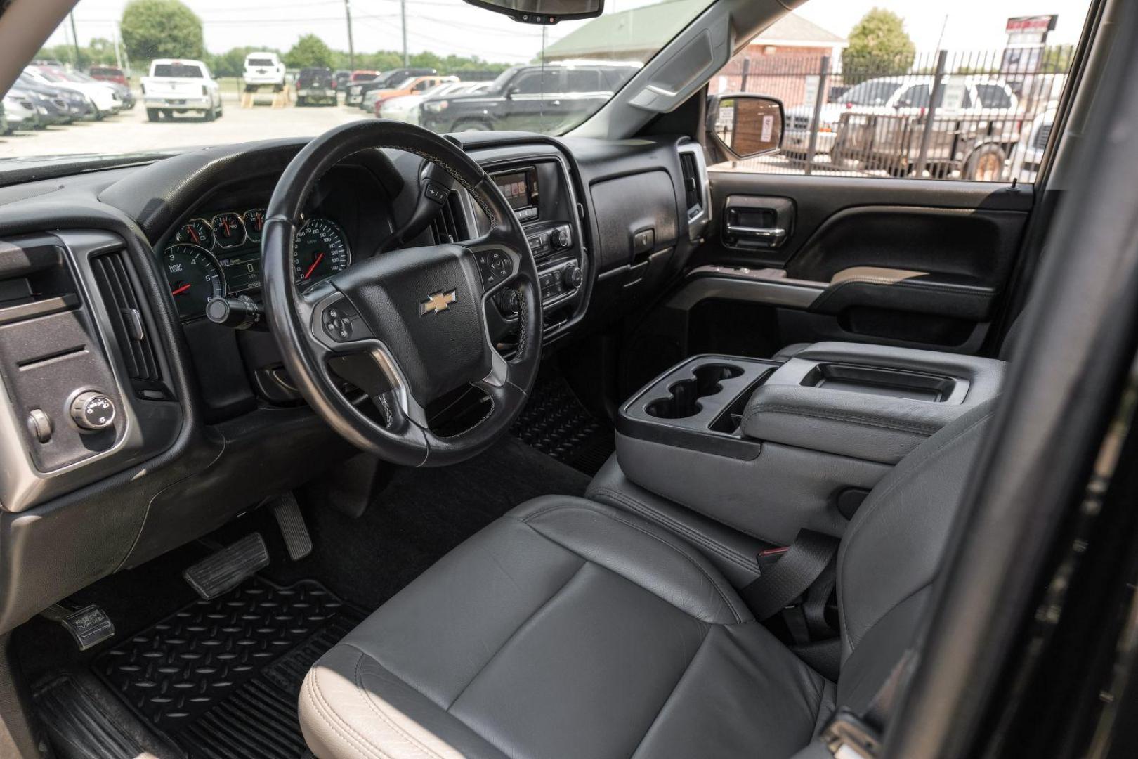 2014 black Chevrolet Silverado 1500 1LT Double Cab 2WD (1GCRCREH2EZ) with an 4.3L V6 OHV 12V engine, 6-Speed Automatic transmission, located at 2401 E Main St., Grand Prairie, TX, 75050, (972) 262-4440, 32.748981, -96.969643 - Photo#1