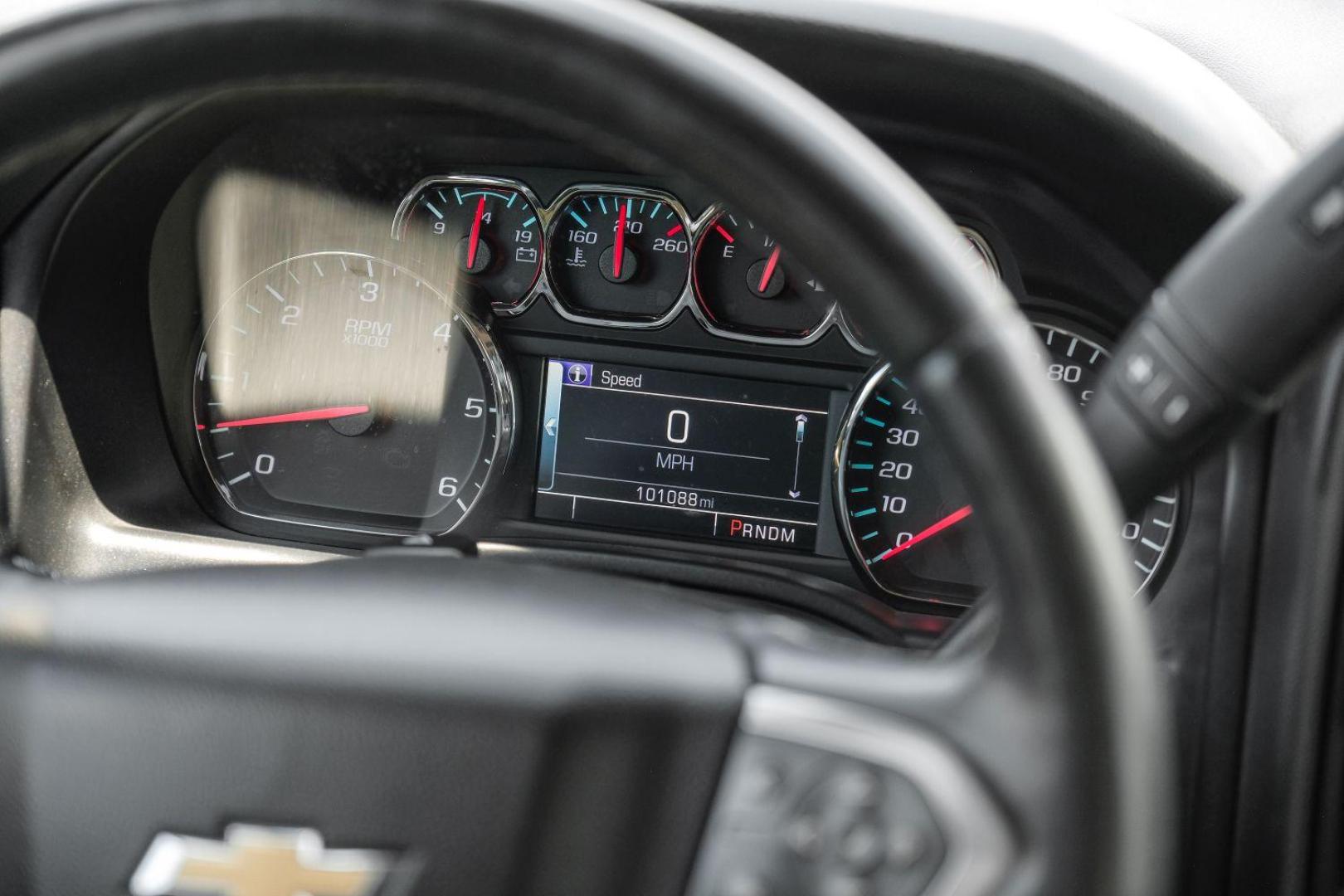 2014 black Chevrolet Silverado 1500 1LT Double Cab 2WD (1GCRCREH2EZ) with an 4.3L V6 OHV 12V engine, 6-Speed Automatic transmission, located at 2401 E Main St., Grand Prairie, TX, 75050, (972) 262-4440, 32.748981, -96.969643 - Photo#22