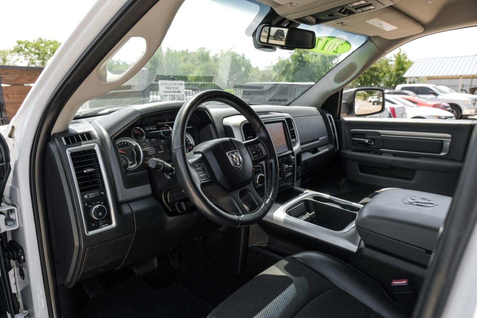 2017 White RAM 1500 SLT Crew Cab SWB 2WD (1C6RR6LGXHS) with an 3.6L V6 DOHC 24V FFV engine, 8-Speed Automatic transmission, located at 2401 E Main St., Grand Prairie, TX, 75050, (972) 262-4440, 32.748981, -96.969643 - Photo#2