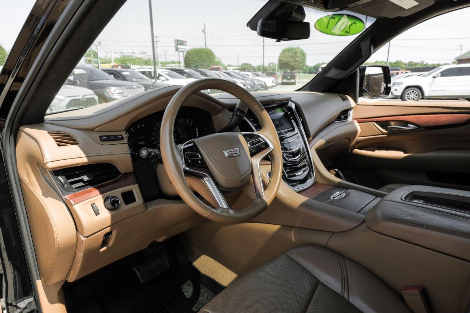 2017 Black Cadillac Escalade ESV 2WD Platinum (1GYS3KKJ7HR) with an 6.2L V8 OHV 16V FFV engine, 8-Speed Automatic transmission, located at 2401 E Main St., Grand Prairie, TX, 75050, (972) 262-4440, 32.748981, -96.969643 - Photo#2