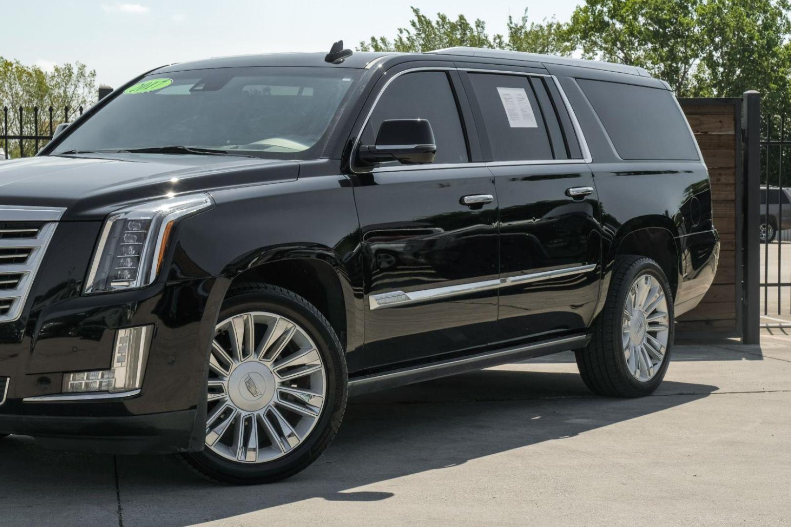 2017 Black Cadillac Escalade ESV 2WD Platinum (1GYS3KKJ7HR) with an 6.2L V8 OHV 16V FFV engine, 8-Speed Automatic transmission, located at 2401 E Main St., Grand Prairie, TX, 75050, (972) 262-4440, 32.748981, -96.969643 - Photo#6