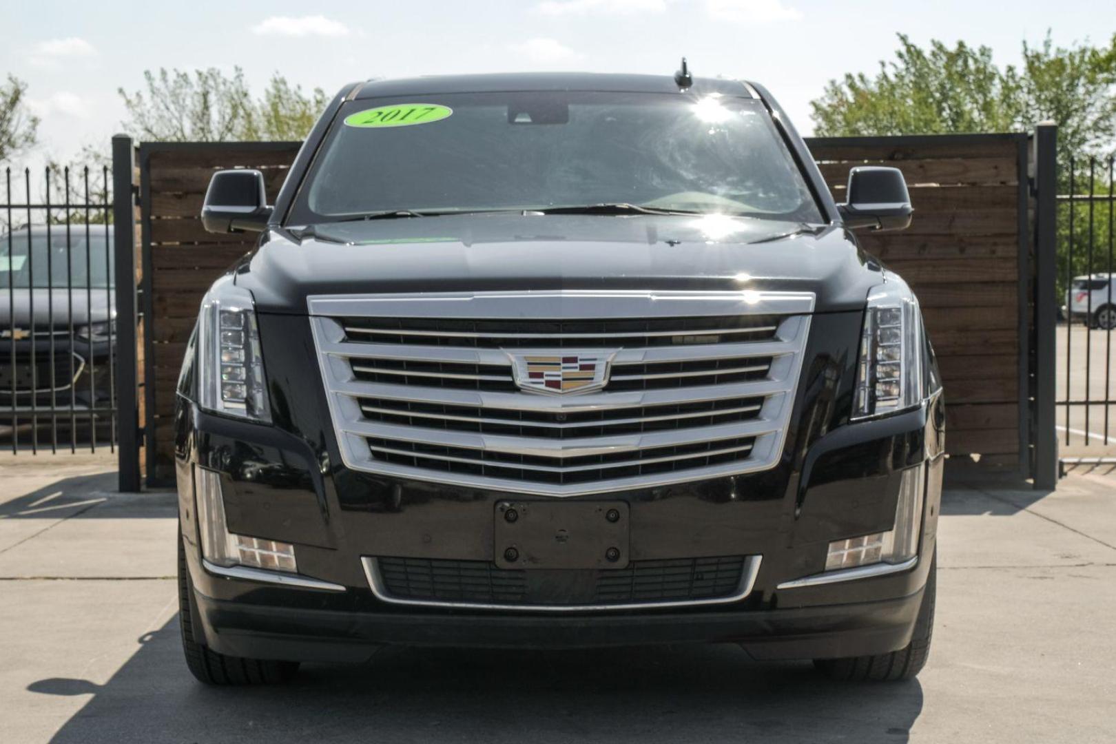 2017 Black Cadillac Escalade ESV 2WD Platinum (1GYS3KKJ7HR) with an 6.2L V8 OHV 16V FFV engine, 8-Speed Automatic transmission, located at 2401 E Main St., Grand Prairie, TX, 75050, (972) 262-4440, 32.748981, -96.969643 - Photo#7