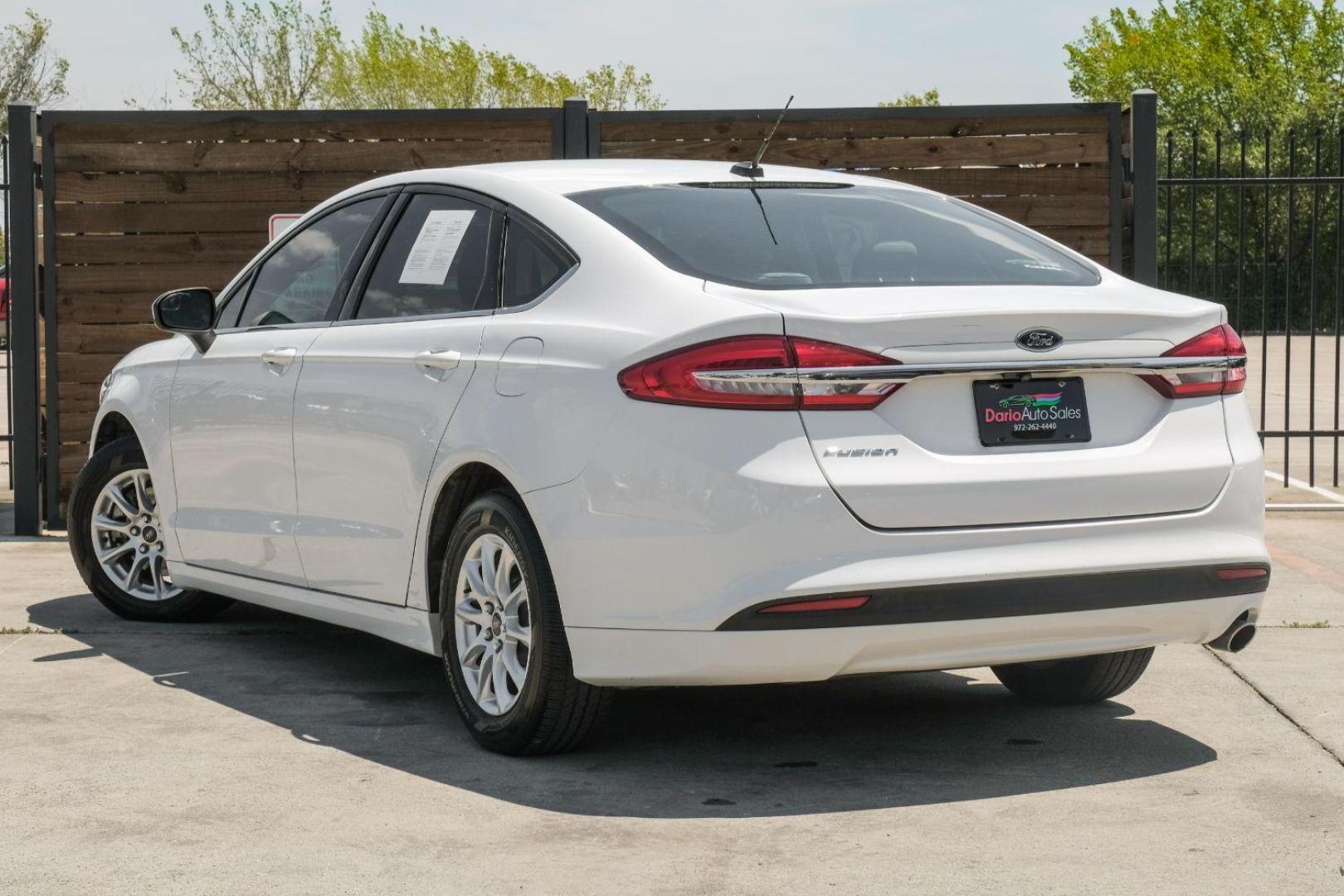 2018 white Ford Fusion S (3FA6P0G7XJR) with an 2.5L L4 DOHC 16V engine, 6-Speed Automatic transmission, located at 2401 E Main St., Grand Prairie, TX, 75050, (972) 262-4440, 32.748981, -96.969643 - Photo#13