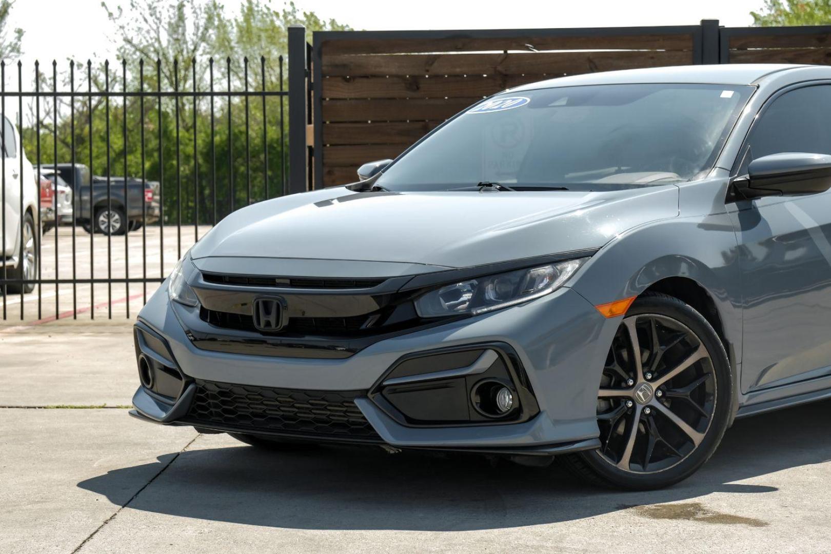 2020 gray Honda Civic Sport Hatchback CVT (SHHFK7H42LU) with an 2.0L L4 DOHC 16V TURBO engine, Continuously Variable Transmission transmission, located at 2401 E Main St., Grand Prairie, TX, 75050, (972) 262-4440, 32.748981, -96.969643 - Photo#4