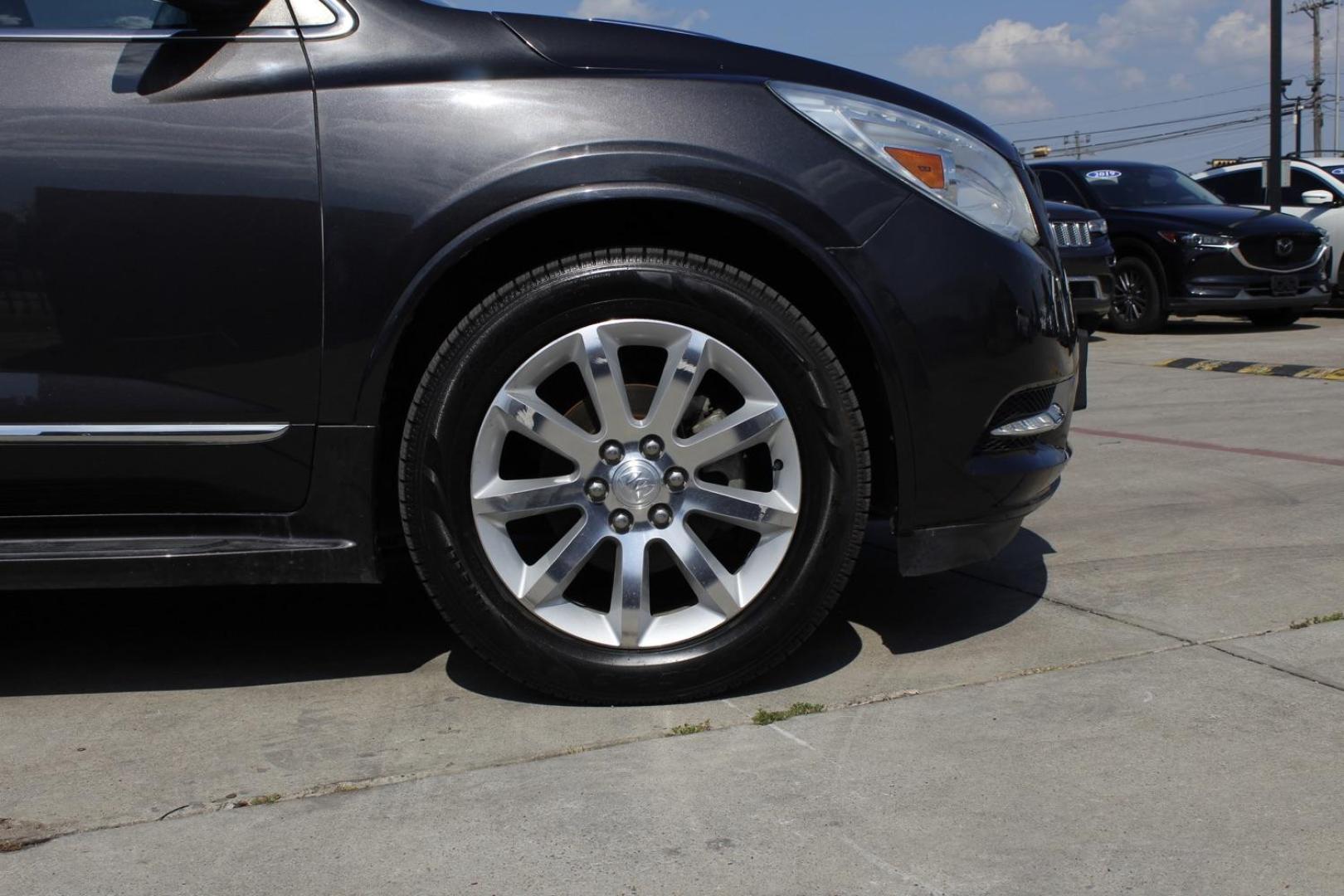 2016 GRAY Buick Enclave Premium FWD (5GAKRCKD8GJ) with an 3.6L V6 DOHC 24V engine, 6-Speed Automatic Overdrive transmission, located at 2401 E Main St., Grand Prairie, TX, 75050, (972) 262-4440, 32.748981, -96.969643 - Photo#11