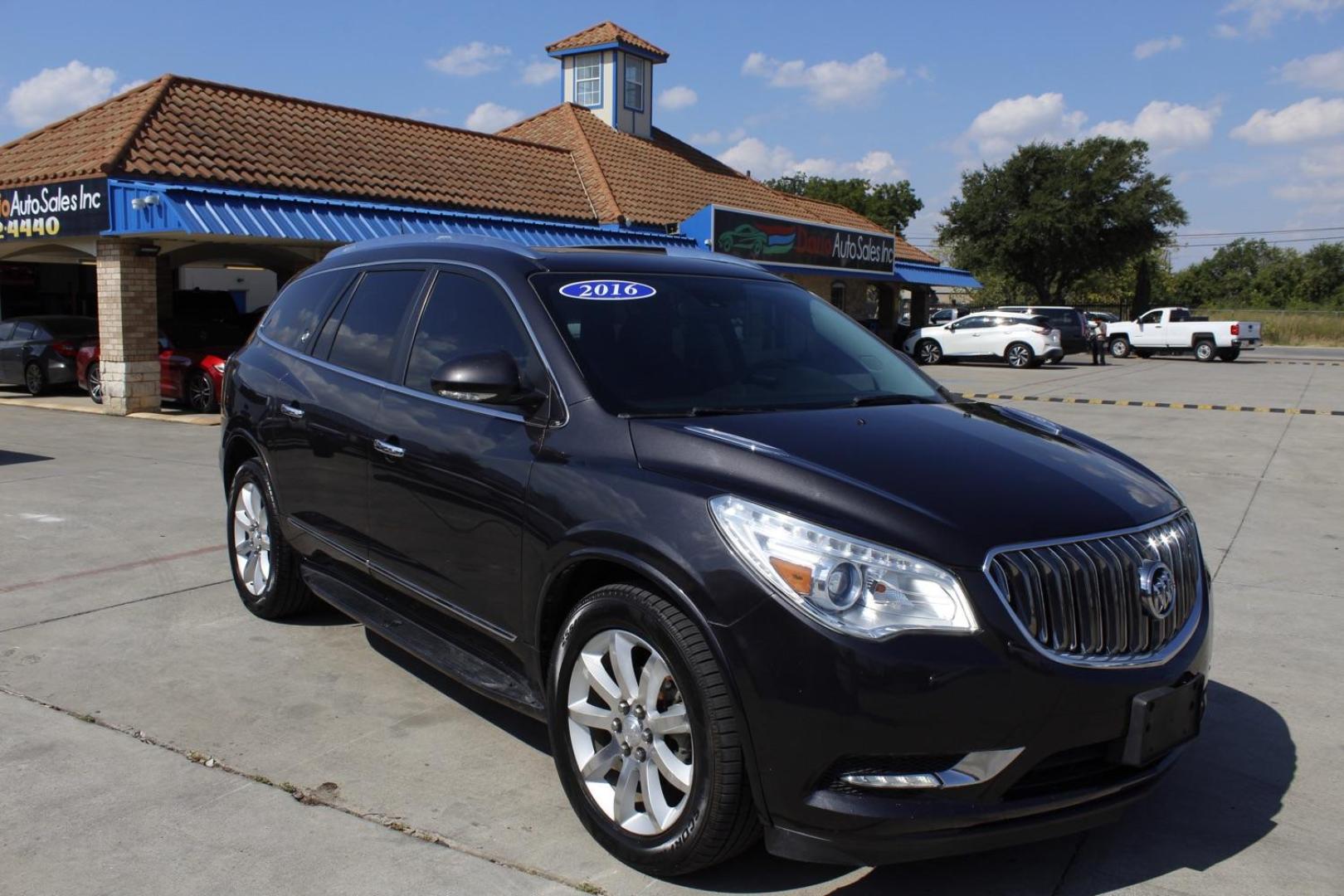 2016 GRAY Buick Enclave Premium FWD (5GAKRCKD8GJ) with an 3.6L V6 DOHC 24V engine, 6-Speed Automatic Overdrive transmission, located at 2401 E Main St., Grand Prairie, TX, 75050, (972) 262-4440, 32.748981, -96.969643 - Photo#1