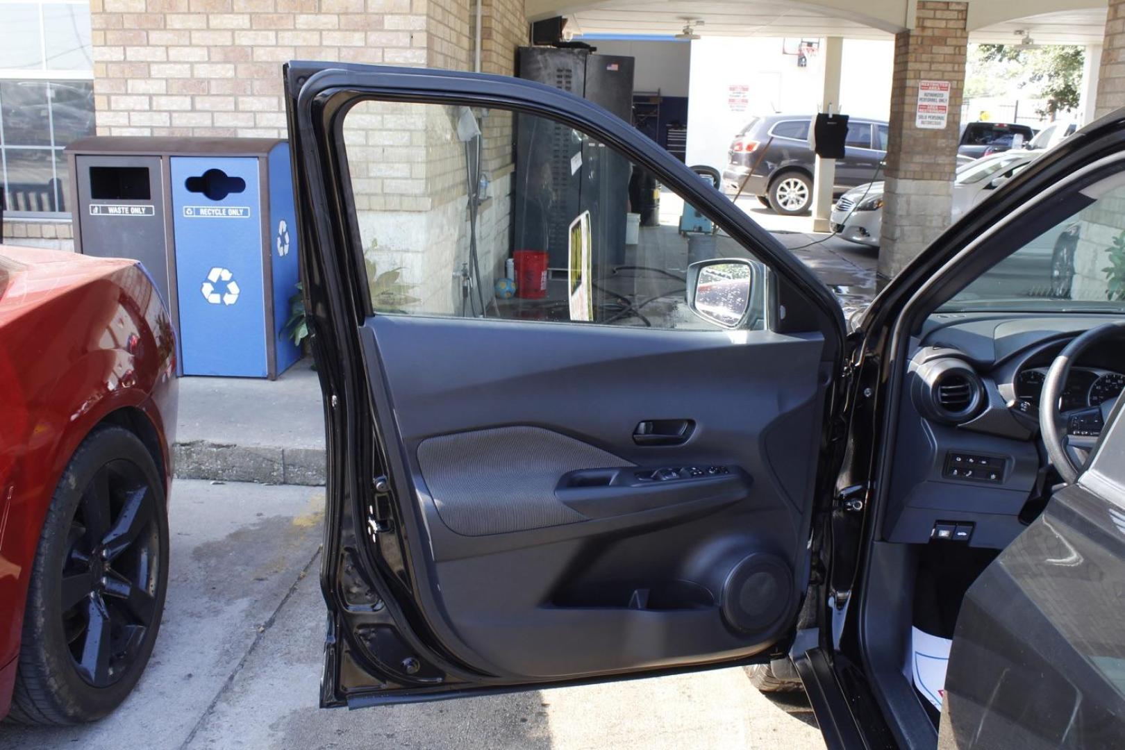 2020 BLACK Nissan Kicks S (3N1CP5BV9LL) with an 1.6L L4 engine, Continuously Variable Transmission transmission, located at 2401 E Main St., Grand Prairie, TX, 75050, (972) 262-4440, 32.748981, -96.969643 - Photo#21