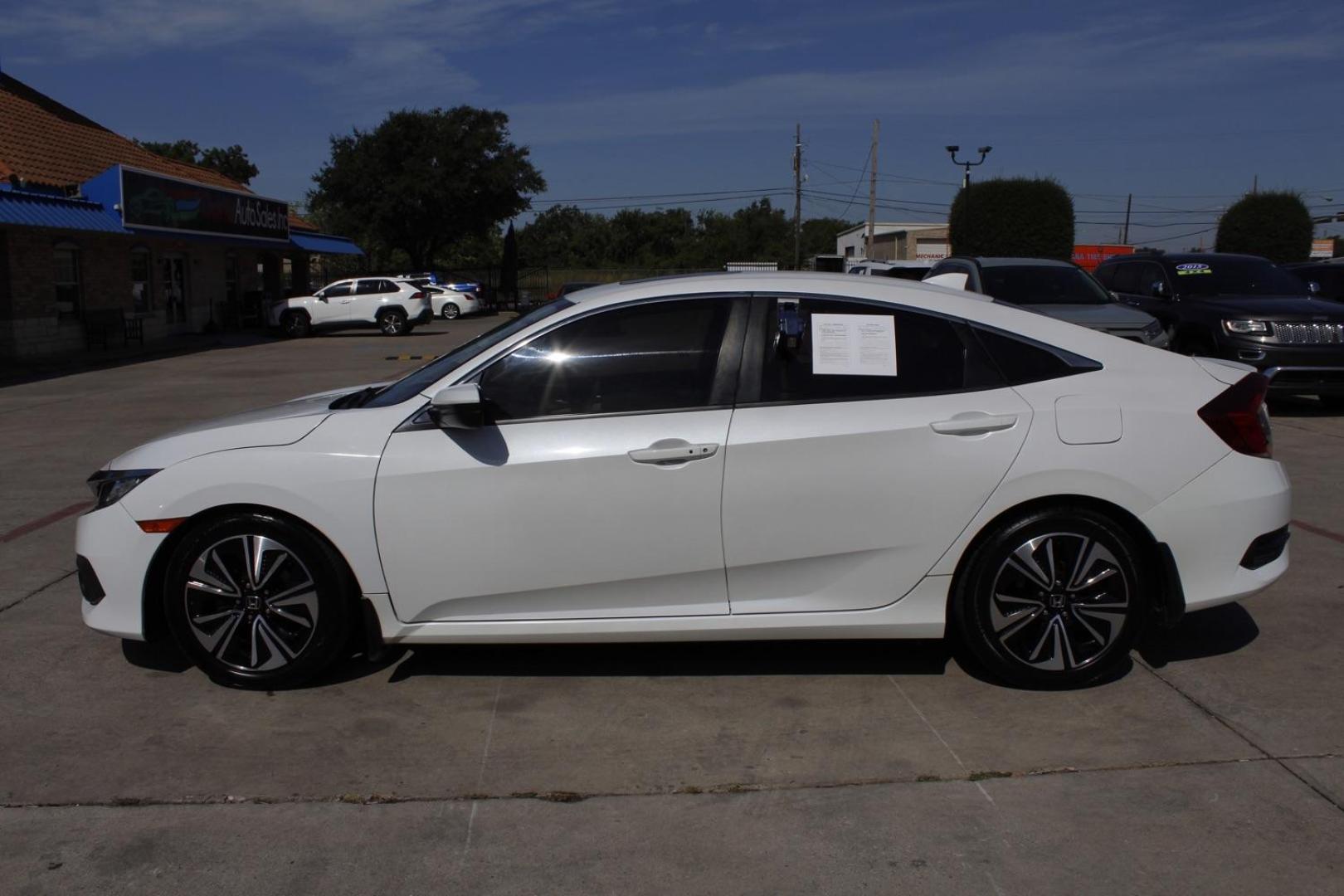 2016 WHITE Honda Civic EX-T Sedan CVT (19XFC1F33GE) with an 1.5L L4 DOHC 16V TURBO engine, Continuously Variable Transmission transmission, located at 2401 E Main St., Grand Prairie, TX, 75050, (972) 262-4440, 32.748981, -96.969643 - Photo#1