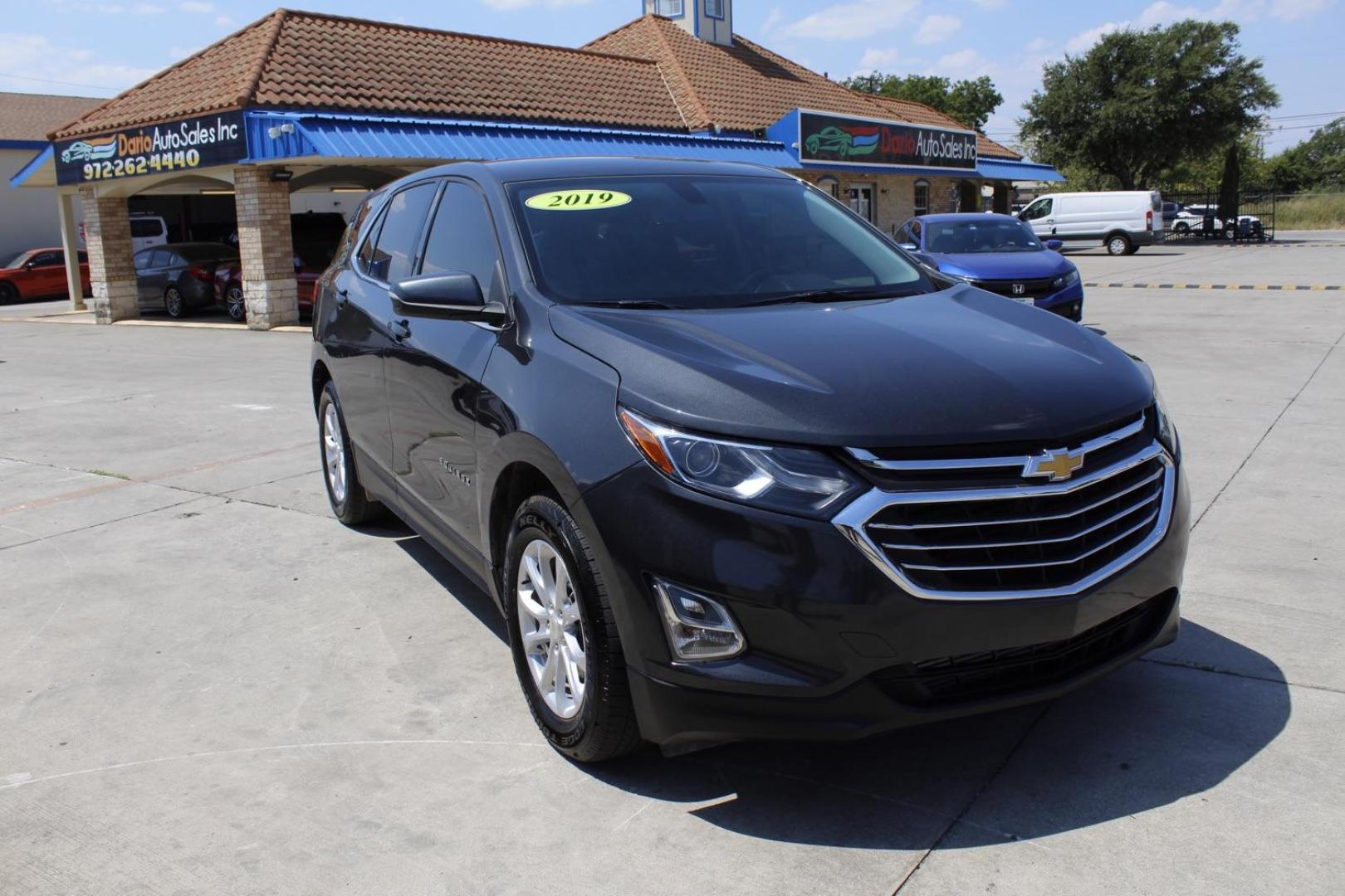 2019 GRAY Chevrolet Equinox LT 2WD (3GNAXKEV4KL) with an 1.5L L4 DOHC 16V TURBO engine, 6-Speed Automatic transmission, located at 2401 E Main St., Grand Prairie, TX, 75050, (972) 262-4440, 32.748981, -96.969643 - Photo#1