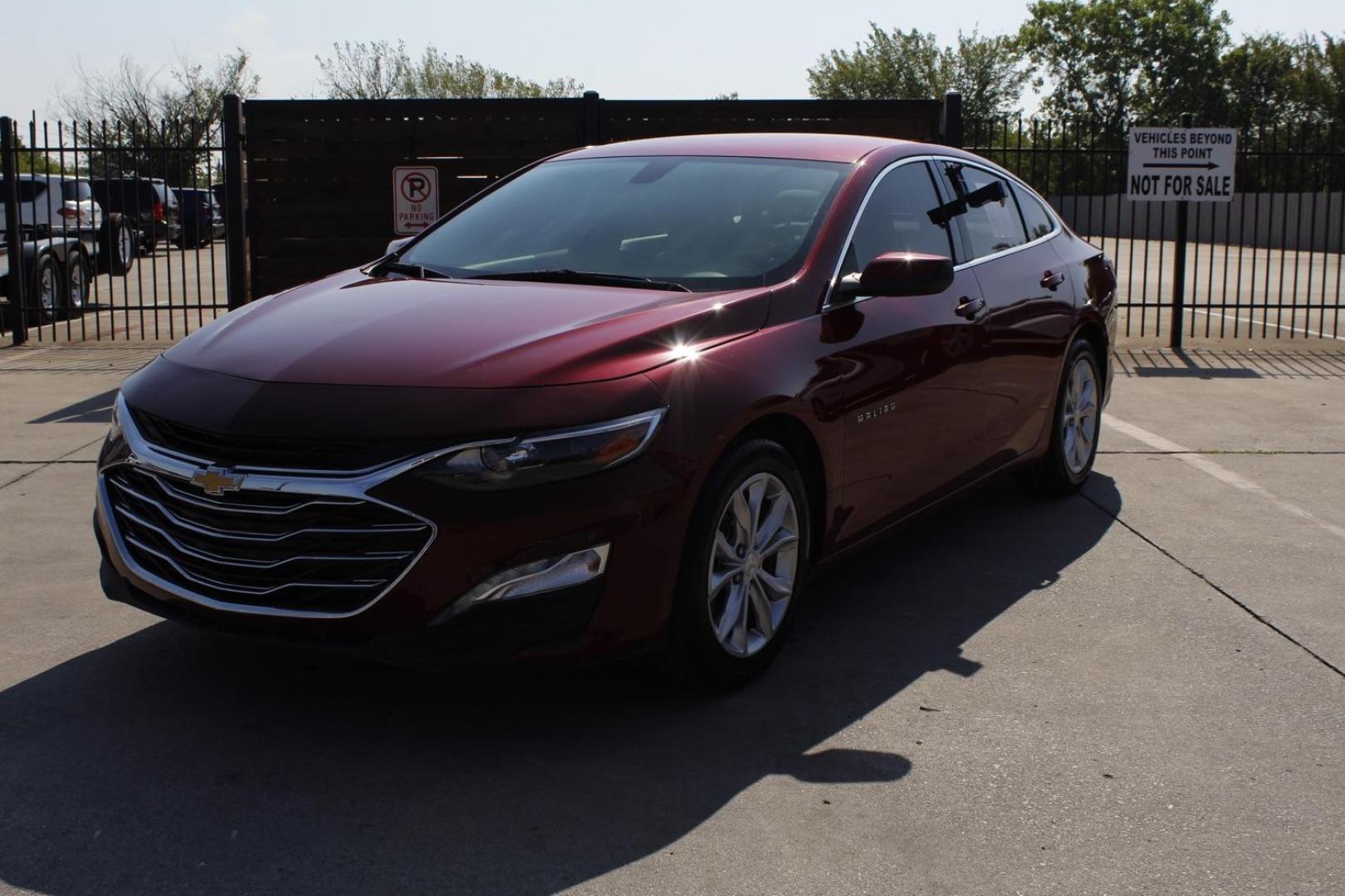 2019 RED Chevrolet Malibu LT (1G1ZD5ST4KF) with an 1.5L L4 DOHC 16V engine, 6-Speed Automatic transmission, located at 2401 E Main St., Grand Prairie, TX, 75050, (972) 262-4440, 32.748981, -96.969643 - Photo#0