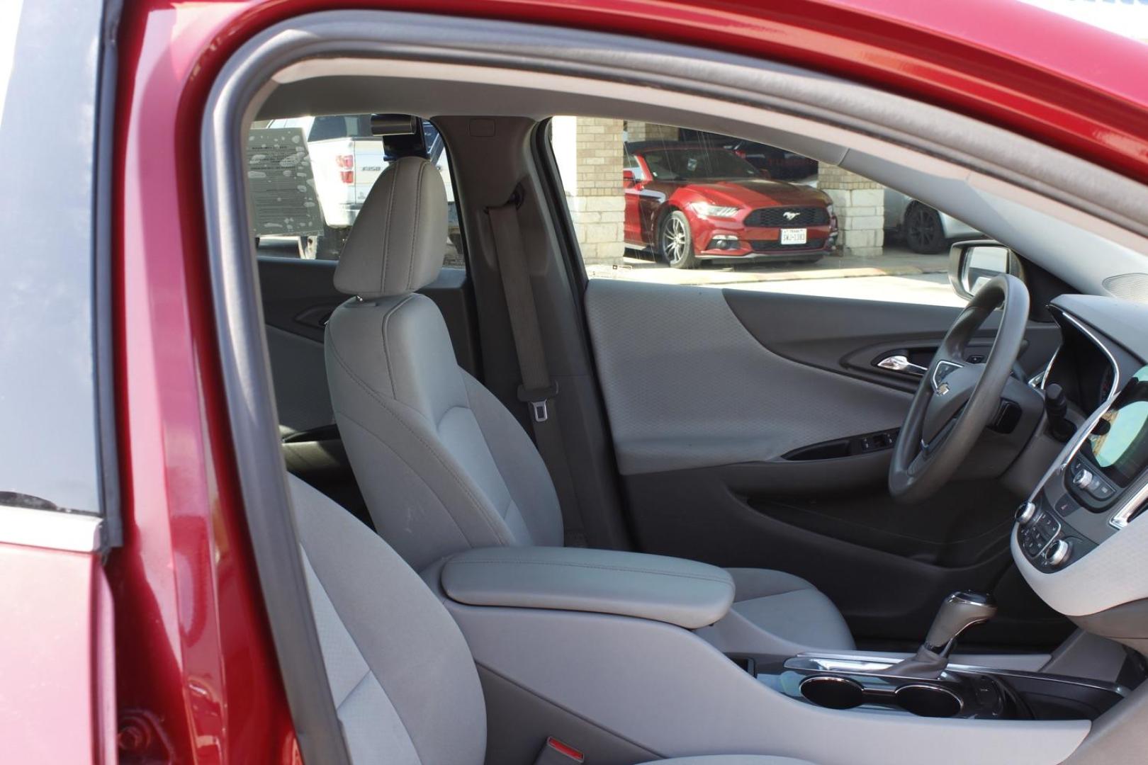 2019 RED Chevrolet Malibu LT (1G1ZD5ST4KF) with an 1.5L L4 DOHC 16V engine, 6-Speed Automatic transmission, located at 2401 E Main St., Grand Prairie, TX, 75050, (972) 262-4440, 32.748981, -96.969643 - Photo#6