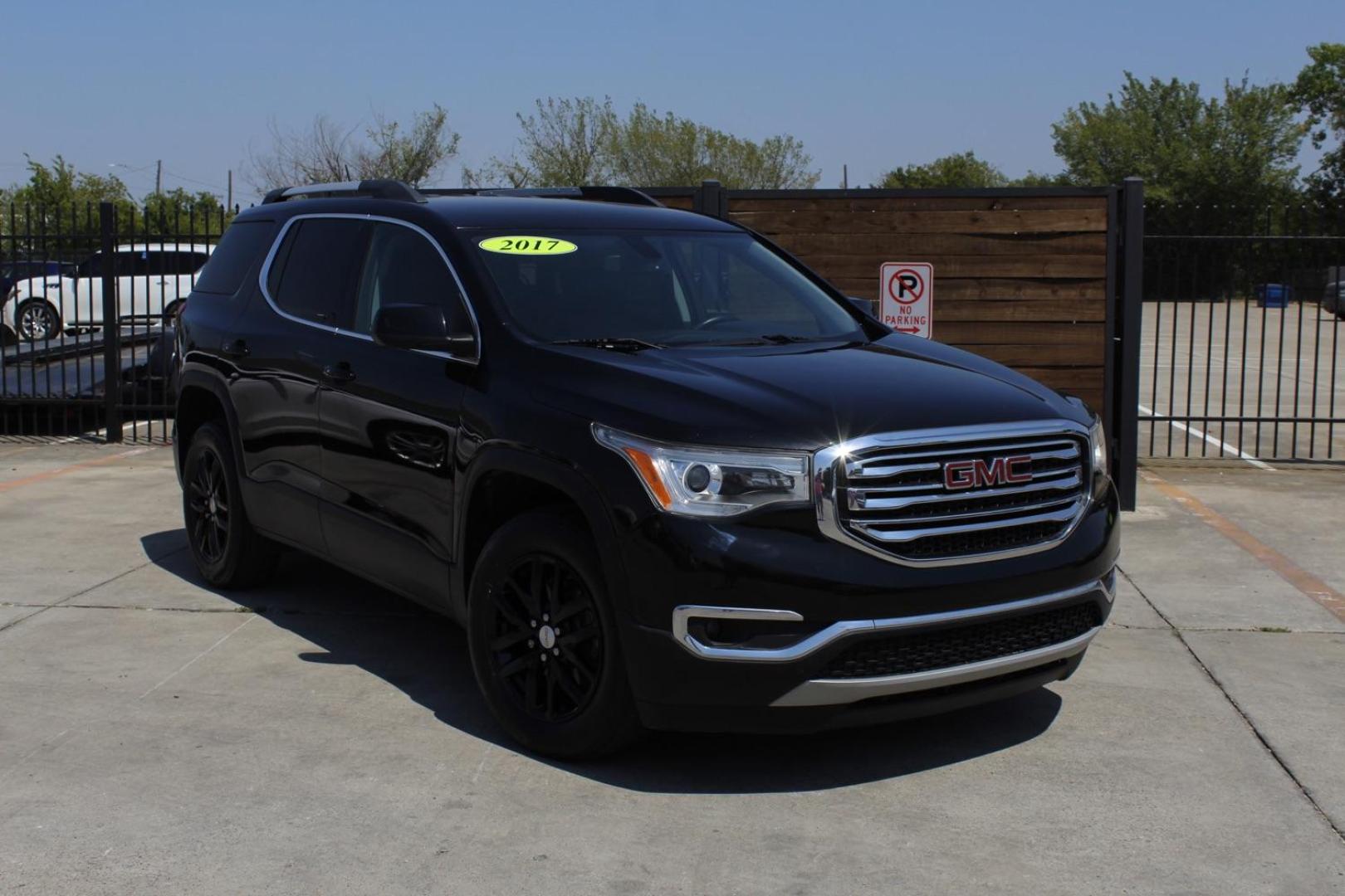 2017 BLACK GMC Acadia SLT-1 FWD (1GKKNMLS4HZ) with an 3.6L V6 DOHC 24V engine, 6-Speed Automatic transmission, located at 2401 E Main St., Grand Prairie, TX, 75050, (972) 262-4440, 32.748981, -96.969643 - Photo#0