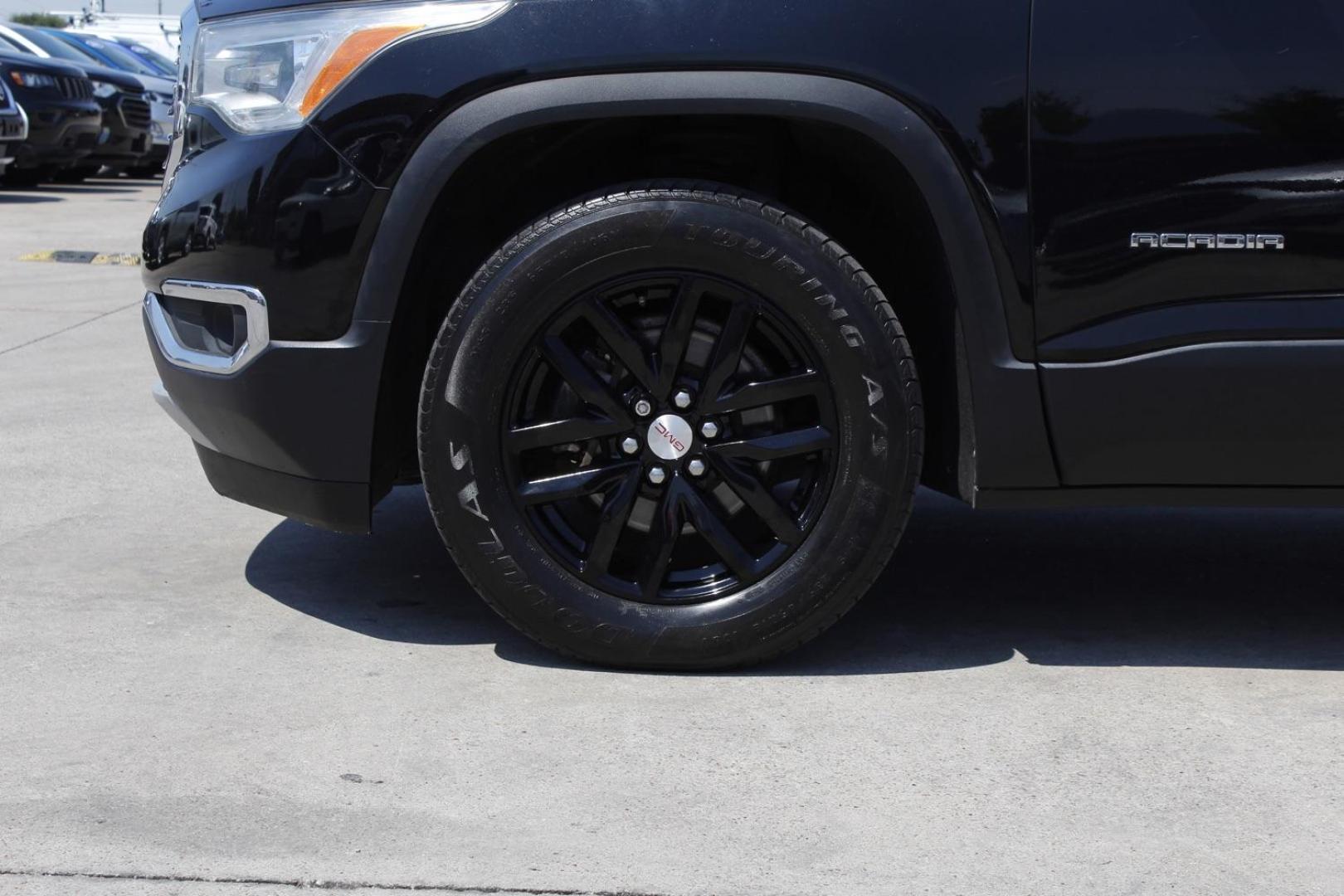 2017 BLACK GMC Acadia SLT-1 FWD (1GKKNMLS4HZ) with an 3.6L V6 DOHC 24V engine, 6-Speed Automatic transmission, located at 2401 E Main St., Grand Prairie, TX, 75050, (972) 262-4440, 32.748981, -96.969643 - Photo#23