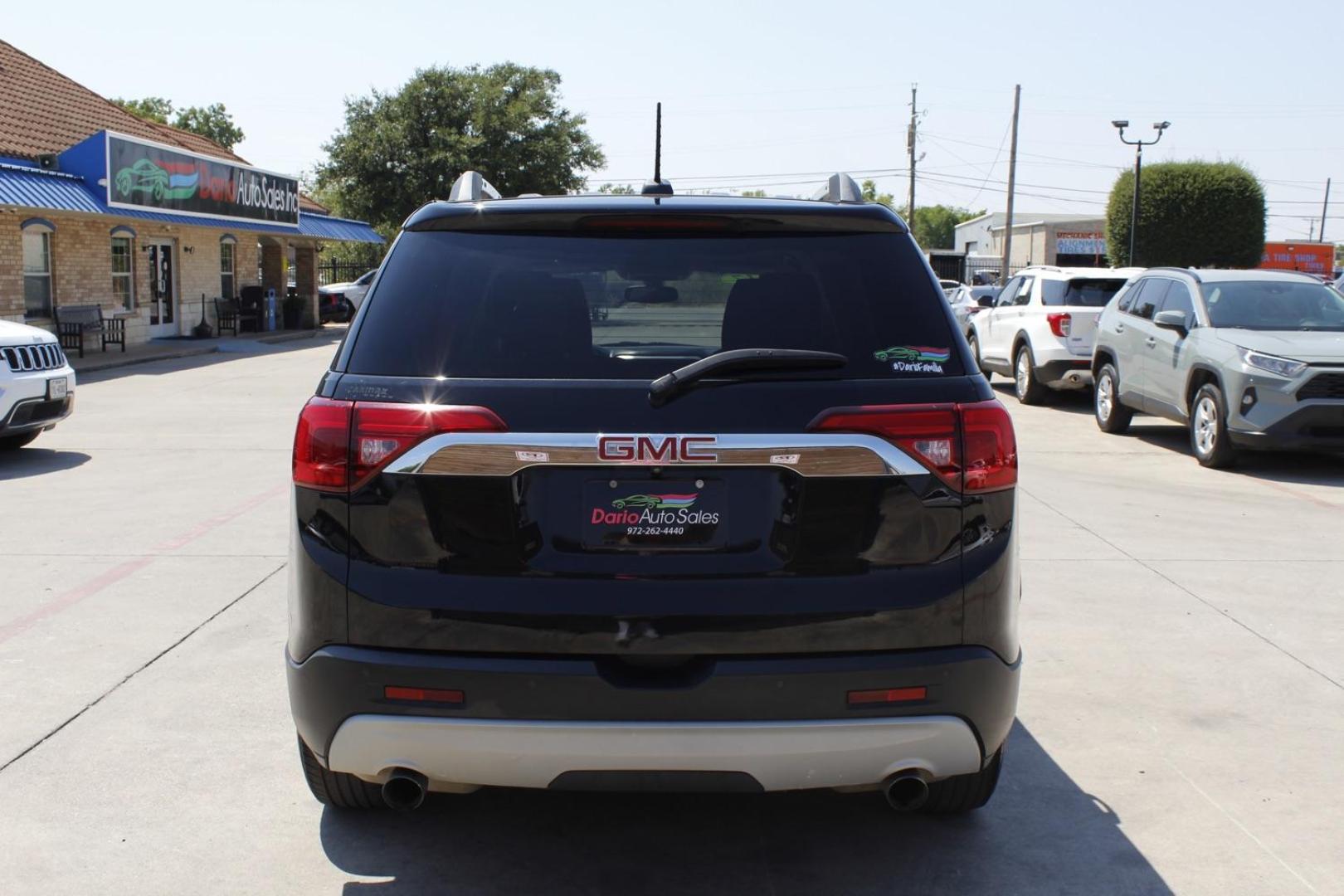 2017 BLACK GMC Acadia SLT-1 FWD (1GKKNMLS4HZ) with an 3.6L V6 DOHC 24V engine, 6-Speed Automatic transmission, located at 2401 E Main St., Grand Prairie, TX, 75050, (972) 262-4440, 32.748981, -96.969643 - Photo#4