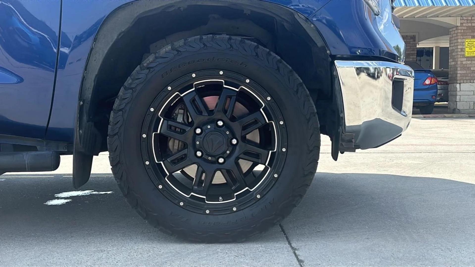 2014 BLUE Toyota Tundra SR5 5.7L V8 CrewMax 2WD (5TFEY5F10EX) with an 5.7L V8 DOHC 32V engine, 6-Speed Automatic transmission, located at 2401 E Main St., Grand Prairie, TX, 75050, (972) 262-4440, 32.748981, -96.969643 - Photo#14