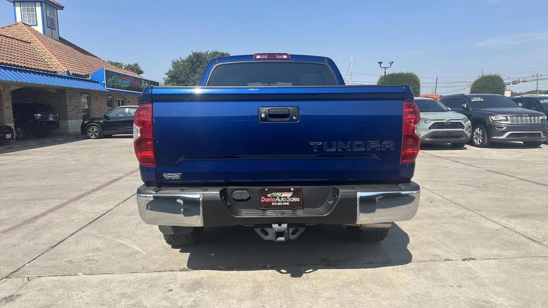 2014 BLUE Toyota Tundra SR5 5.7L V8 CrewMax 2WD (5TFEY5F10EX) with an 5.7L V8 DOHC 32V engine, 6-Speed Automatic transmission, located at 2401 E Main St., Grand Prairie, TX, 75050, (972) 262-4440, 32.748981, -96.969643 - Photo#4