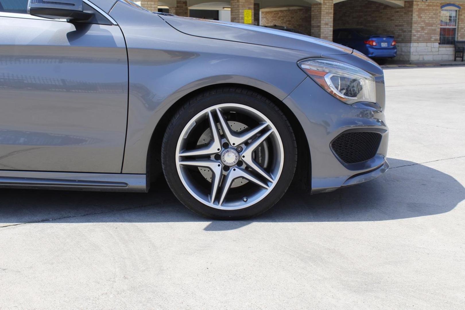 2015 gray Mercedes-Benz CLA-Class CLA250 (WDDSJ4EBXFN) with an 2.0L L4 DOHC 16V engine, 7-Speed Automatic transmission, located at 2401 E Main St., Grand Prairie, TX, 75050, (972) 262-4440, 32.748981, -96.969643 - Photo#10