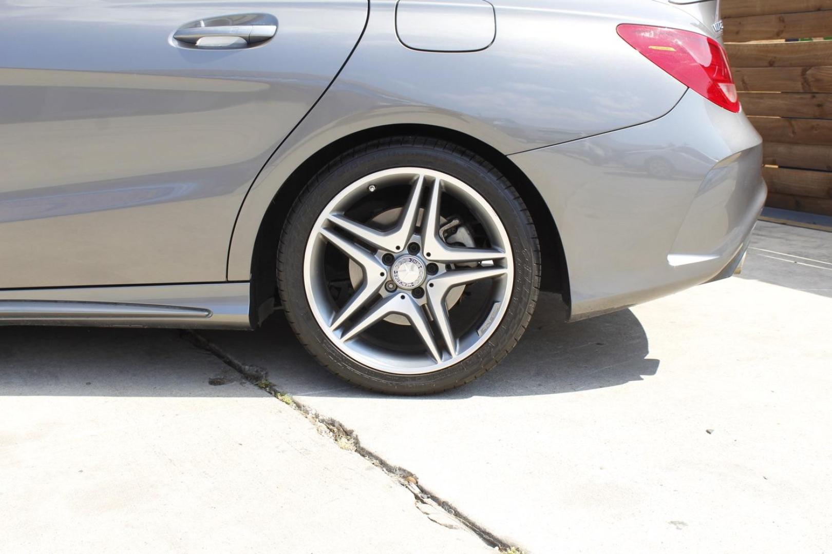 2015 gray Mercedes-Benz CLA-Class CLA250 (WDDSJ4EBXFN) with an 2.0L L4 DOHC 16V engine, 7-Speed Automatic transmission, located at 2401 E Main St., Grand Prairie, TX, 75050, (972) 262-4440, 32.748981, -96.969643 - Photo#13