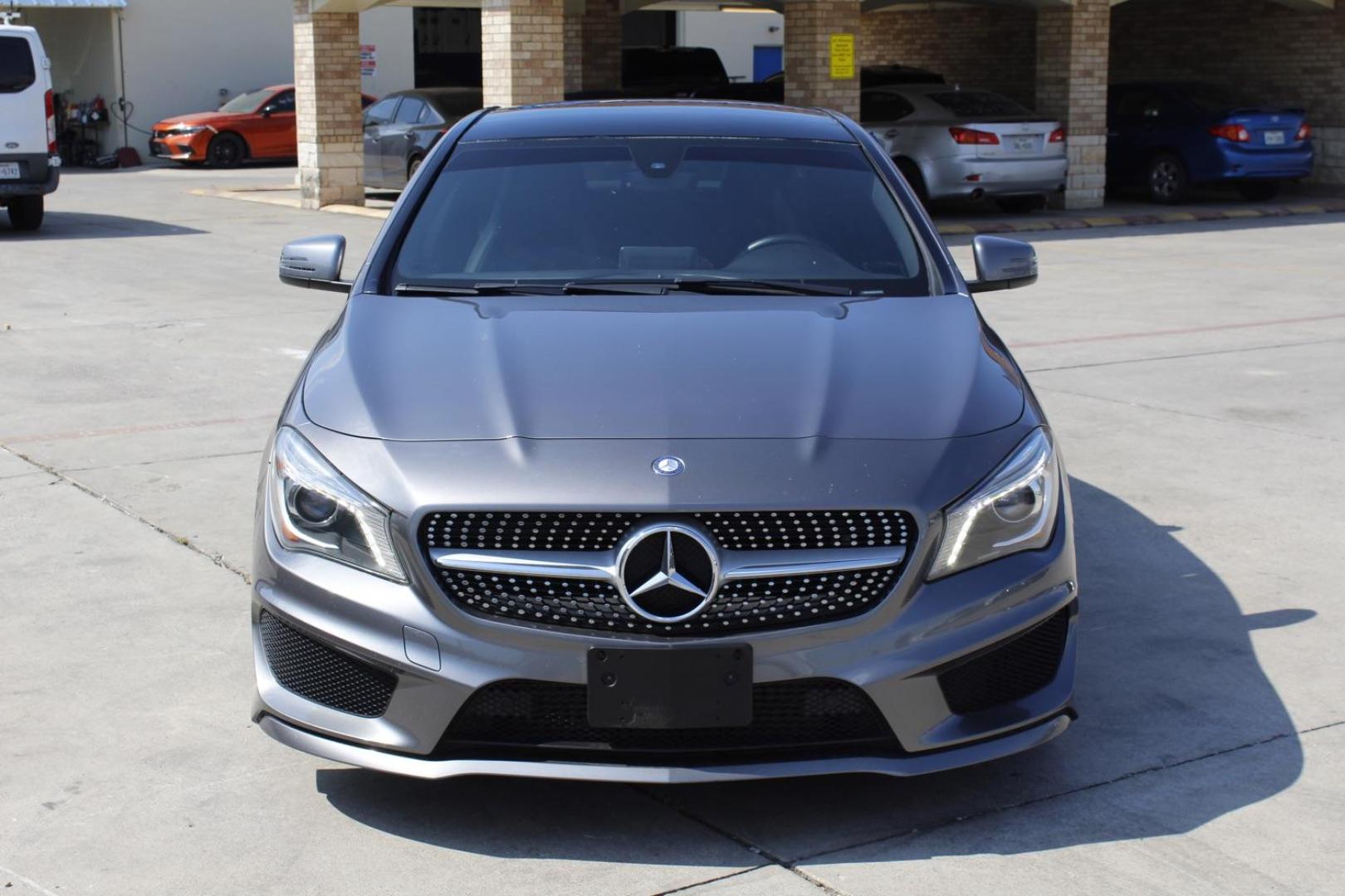 2015 gray Mercedes-Benz CLA-Class CLA250 (WDDSJ4EBXFN) with an 2.0L L4 DOHC 16V engine, 7-Speed Automatic transmission, located at 2401 E Main St., Grand Prairie, TX, 75050, (972) 262-4440, 32.748981, -96.969643 - Photo#1