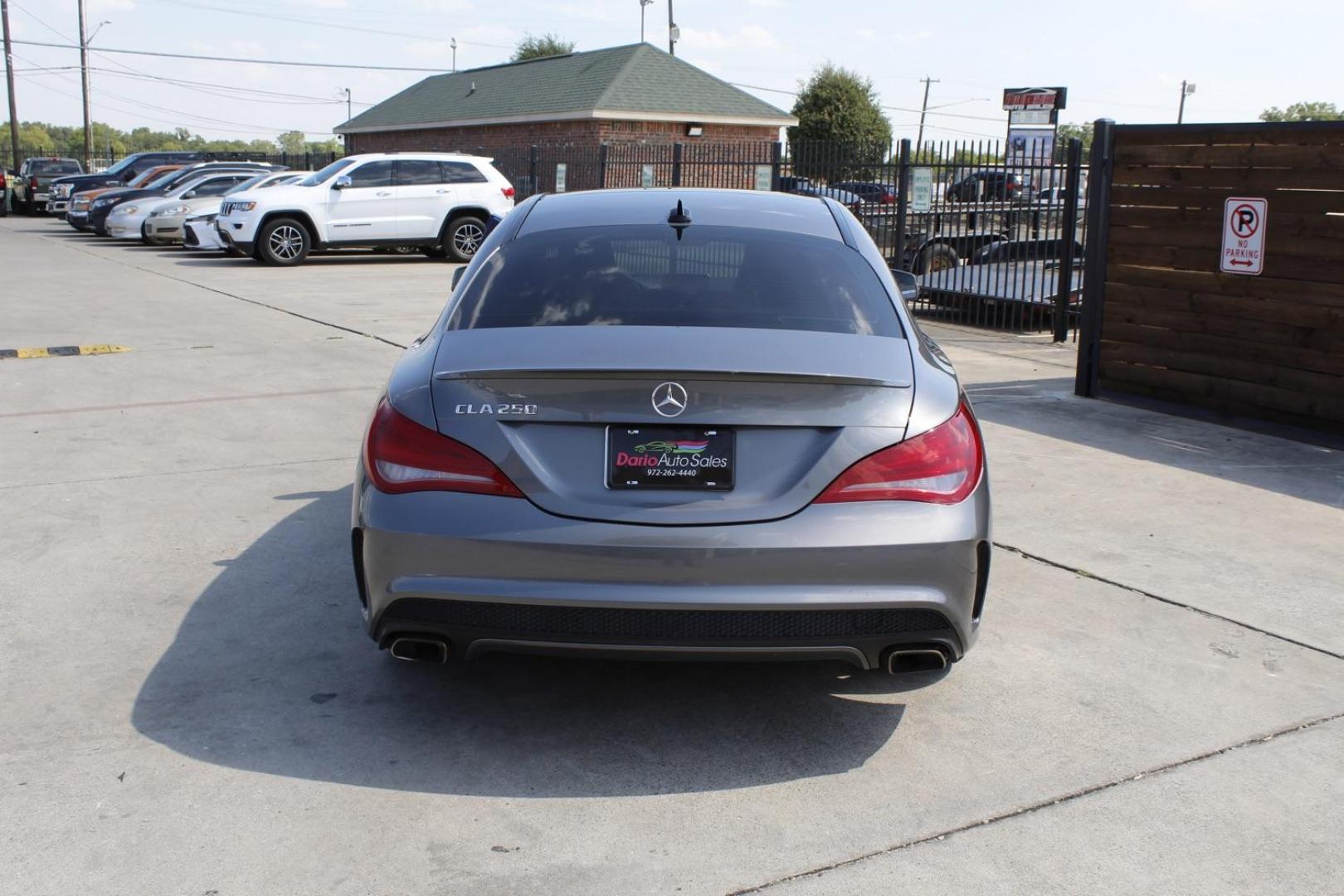 2015 gray Mercedes-Benz CLA-Class CLA250 (WDDSJ4EBXFN) with an 2.0L L4 DOHC 16V engine, 7-Speed Automatic transmission, located at 2401 E Main St., Grand Prairie, TX, 75050, (972) 262-4440, 32.748981, -96.969643 - Photo#3