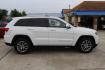 2015 WHITE Jeep Grand Cherokee Limited 2WD (1C4RJEBG1FC) with an 3.6L V6 DOHC 24V engine, 8-Speed Automatic transmission, located at 2401 E Main St., Grand Prairie, TX, 75050, (972) 262-4440, 32.748981, -96.969643 - Photo#3