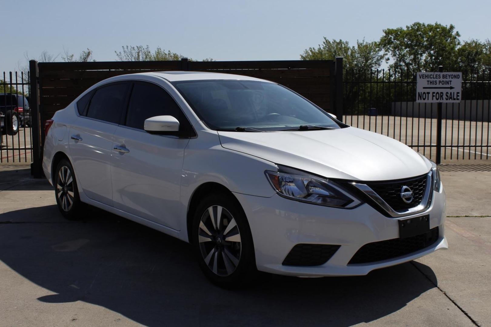 2019 WHITE Nissan Sentra SV (3N1AB7AP1KY) with an 1.8L L4 SFI DOHC 16V engine, Continuously Variable Transmission transmission, located at 2401 E Main St., Grand Prairie, TX, 75050, (972) 262-4440, 32.748981, -96.969643 - Photo#0