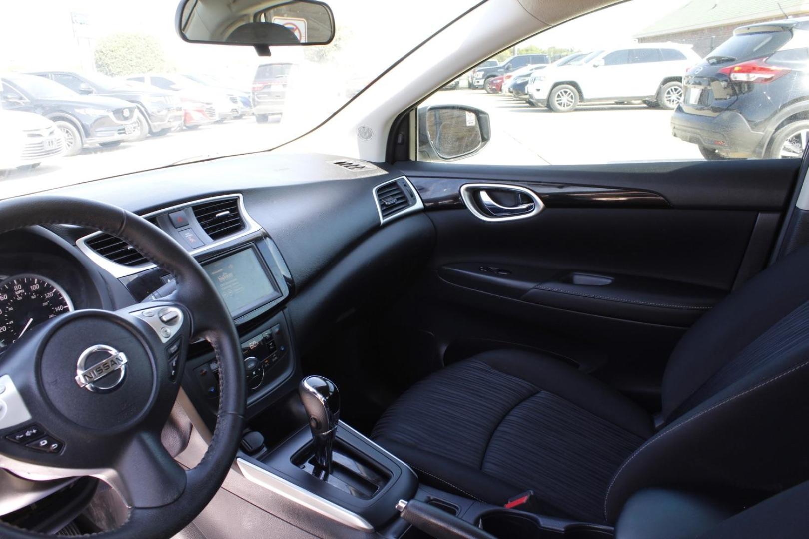 2019 WHITE Nissan Sentra SV (3N1AB7AP1KY) with an 1.8L L4 SFI DOHC 16V engine, Continuously Variable Transmission transmission, located at 2401 E Main St., Grand Prairie, TX, 75050, (972) 262-4440, 32.748981, -96.969643 - Photo#13