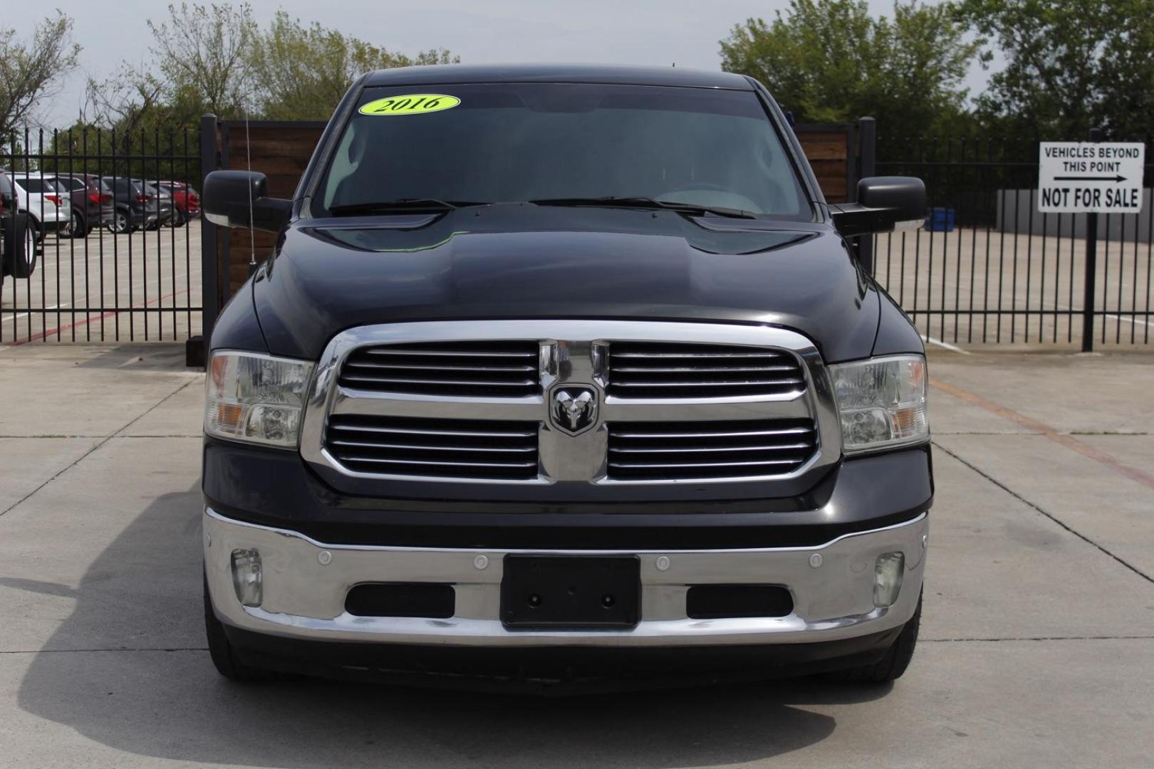 2016 BLACK RAM 1500 SLT Crew Cab SWB 2WD (1C6RR6LT9GS) with an 5.7L V8 OHV 16V engine, 8-Speed Automatic transmission, located at 2401 E Main St., Grand Prairie, TX, 75050, (972) 262-4440, 32.748981, -96.969643 - Photo#0