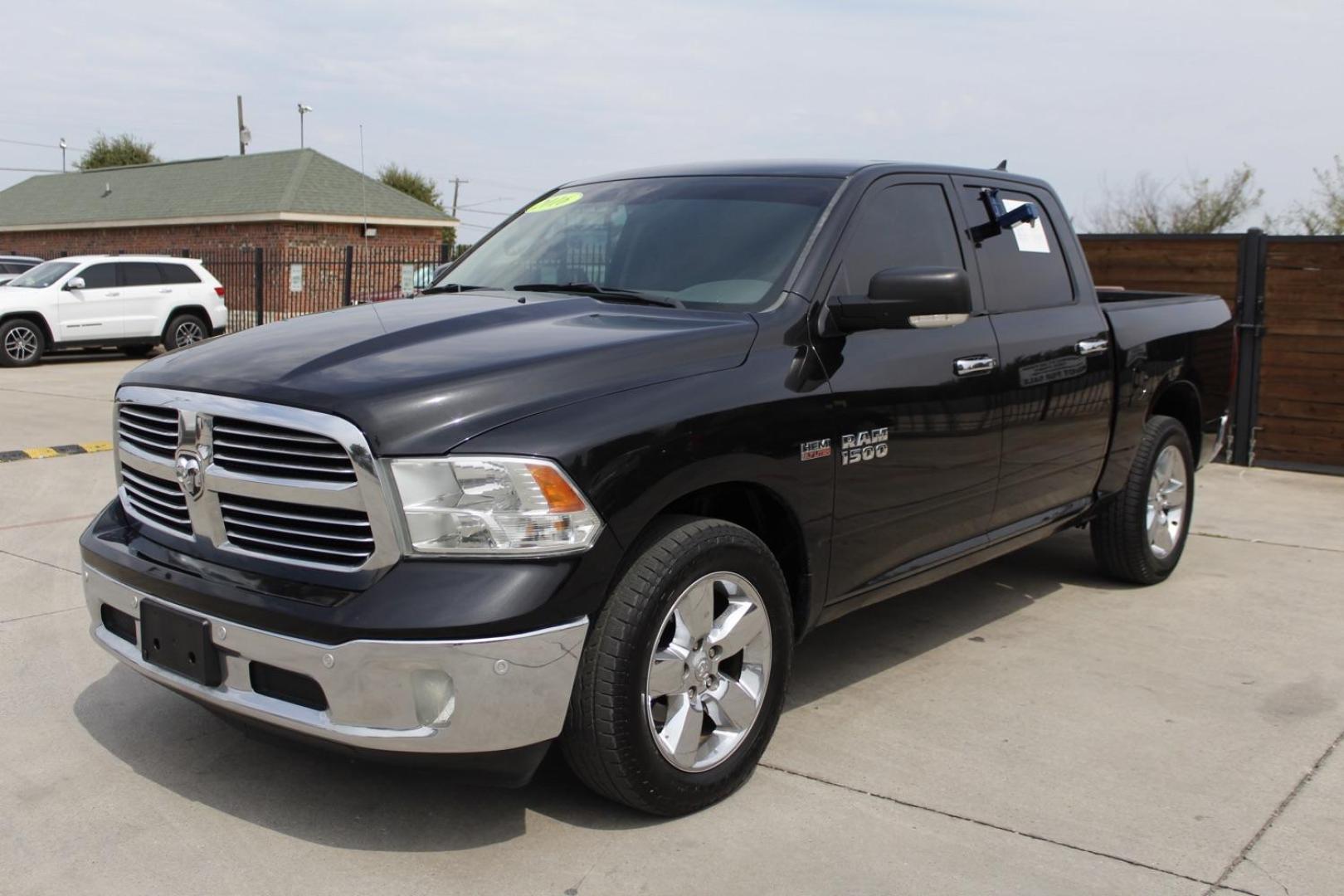 2016 BLACK RAM 1500 SLT Crew Cab SWB 2WD (1C6RR6LT9GS) with an 5.7L V8 OHV 16V engine, 8-Speed Automatic transmission, located at 2401 E Main St., Grand Prairie, TX, 75050, (972) 262-4440, 32.748981, -96.969643 - Photo#1