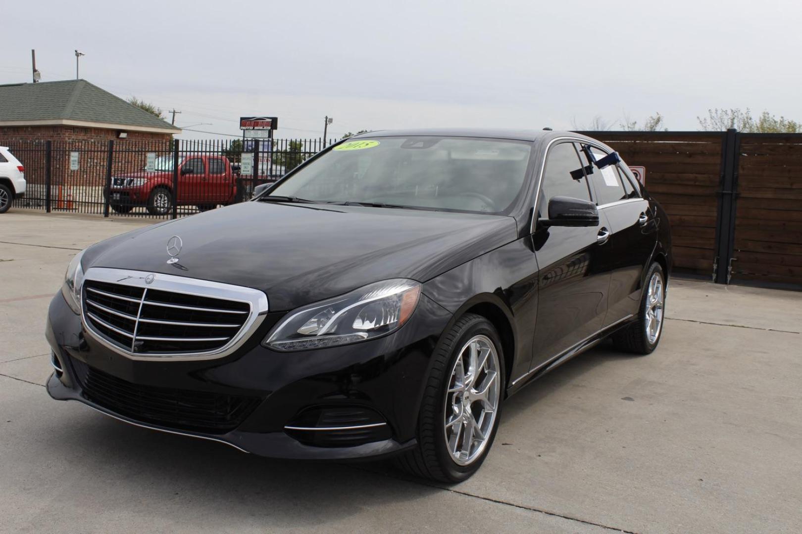 2015 BLACK Mercedes-Benz E-Class E350 Sport Sedan (WDDHF5KB4FB) with an 3.5L V6 DOHC 24V engine, 7-Speed Automatic transmission, located at 2401 E Main St., Grand Prairie, TX, 75050, (972) 262-4440, 32.748981, -96.969643 - Photo#1