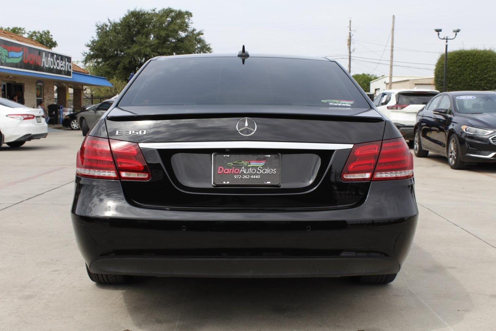 2015 BLACK Mercedes-Benz E-Class E350 Sport Sedan (WDDHF5KB4FB) with an 3.5L V6 DOHC 24V engine, 7-Speed Automatic transmission, located at 2401 E Main St., Grand Prairie, TX, 75050, (972) 262-4440, 32.748981, -96.969643 - Photo#3