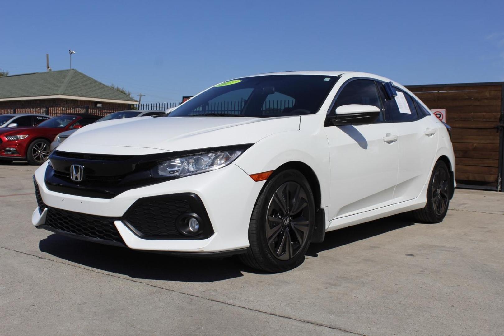 2017 WHTE Honda Civic EX (SHHFK7H56HU) with an 1.5L L4 DOHC 16V engine, Continuously Variable Transmission transmission, located at 2401 E Main St., Grand Prairie, TX, 75050, (972) 262-4440, 32.748981, -96.969643 - Photo#1