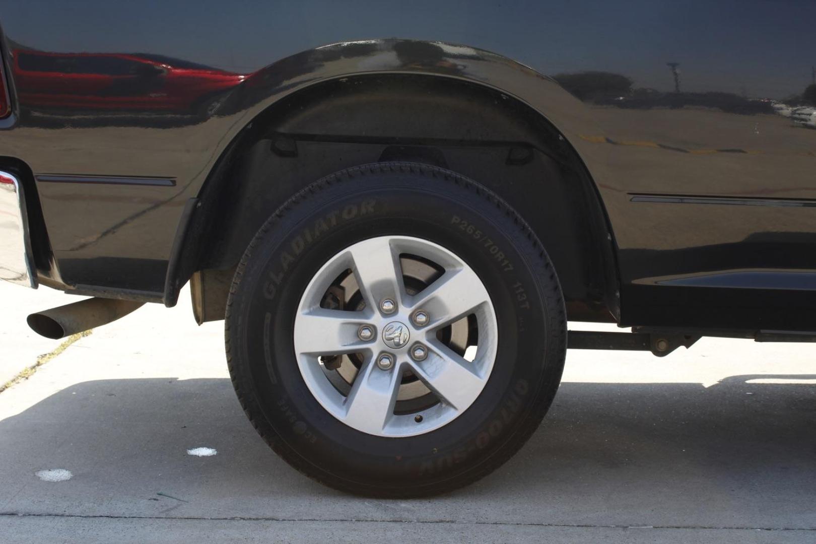 2018 black RAM 1500 Tradesman Quad Cab 2WD (1C6RR6FG7JS) with an 3.6L V6 DOHC 24V FFV engine, 8-Speed Automatic transmission, located at 2401 E Main St., Grand Prairie, TX, 75050, (972) 262-4440, 32.748981, -96.969643 - Photo#9