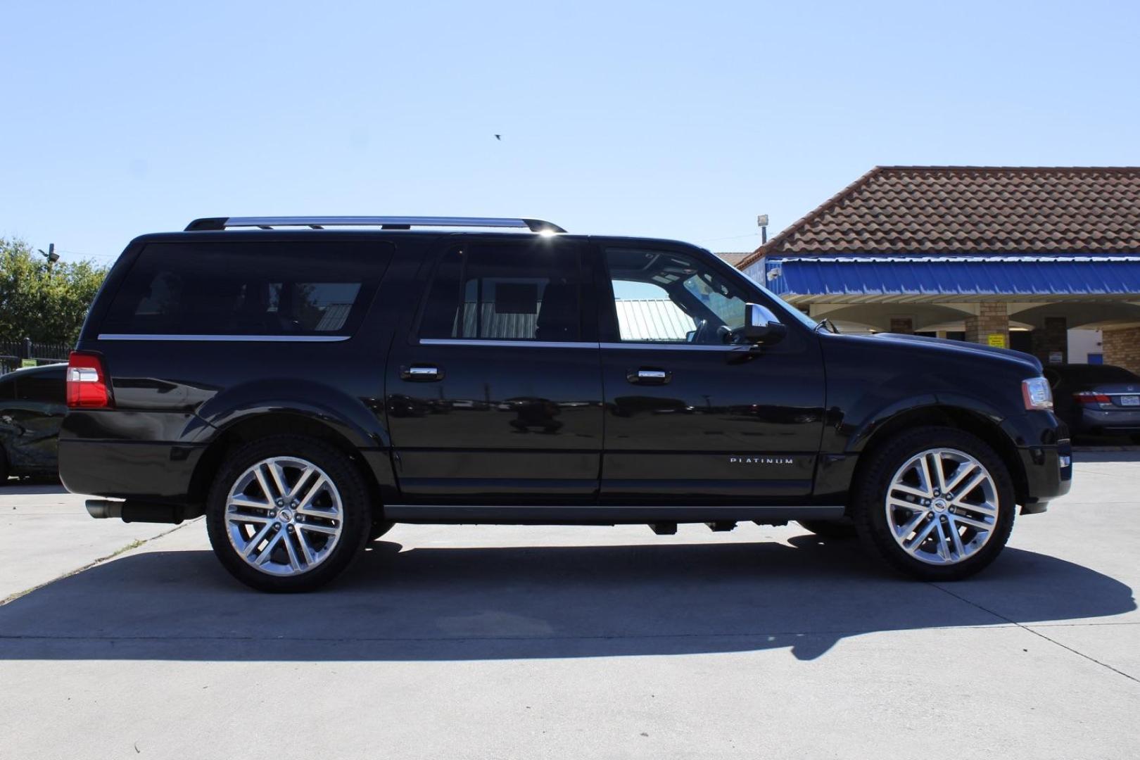 2015 Black Ford Expedition EL Platinum 4WD (1FMJK1MT7FE) with an 3.5L V6 DOHC 24V FFV engine, 6-Speed Automatic transmission, located at 2401 E Main St., Grand Prairie, TX, 75050, (972) 262-4440, 32.748981, -96.969643 - Photo#10