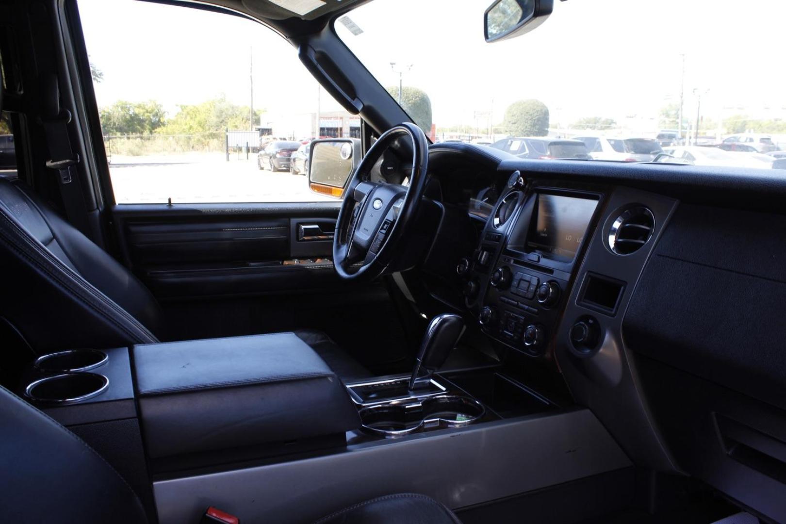 2015 Black Ford Expedition EL Platinum 4WD (1FMJK1MT7FE) with an 3.5L V6 DOHC 24V FFV engine, 6-Speed Automatic transmission, located at 2401 E Main St., Grand Prairie, TX, 75050, (972) 262-4440, 32.748981, -96.969643 - Photo#16