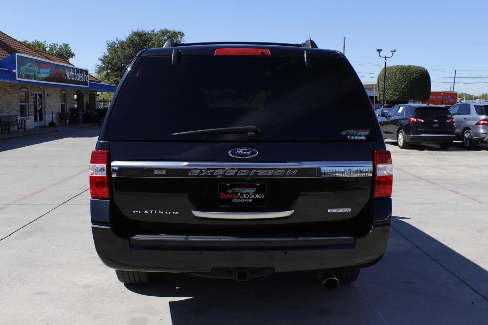 2015 Black Ford Expedition EL Platinum 4WD (1FMJK1MT7FE) with an 3.5L V6 DOHC 24V FFV engine, 6-Speed Automatic transmission, located at 2401 E Main St., Grand Prairie, TX, 75050, (972) 262-4440, 32.748981, -96.969643 - Photo#6