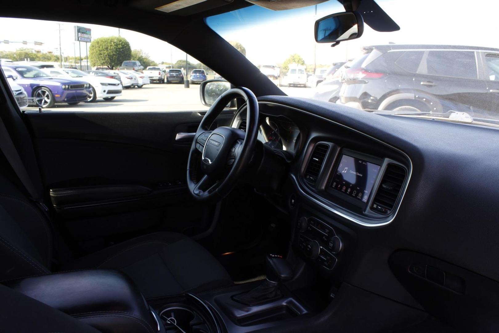 2018 Gray Dodge Charger SXT (2C3CDXBG8JH) with an 3.6L V6 DOHC 24V engine, 8-Speed Automatic transmission, located at 2401 E Main St., Grand Prairie, TX, 75050, (972) 262-4440, 32.748981, -96.969643 - Photo#12