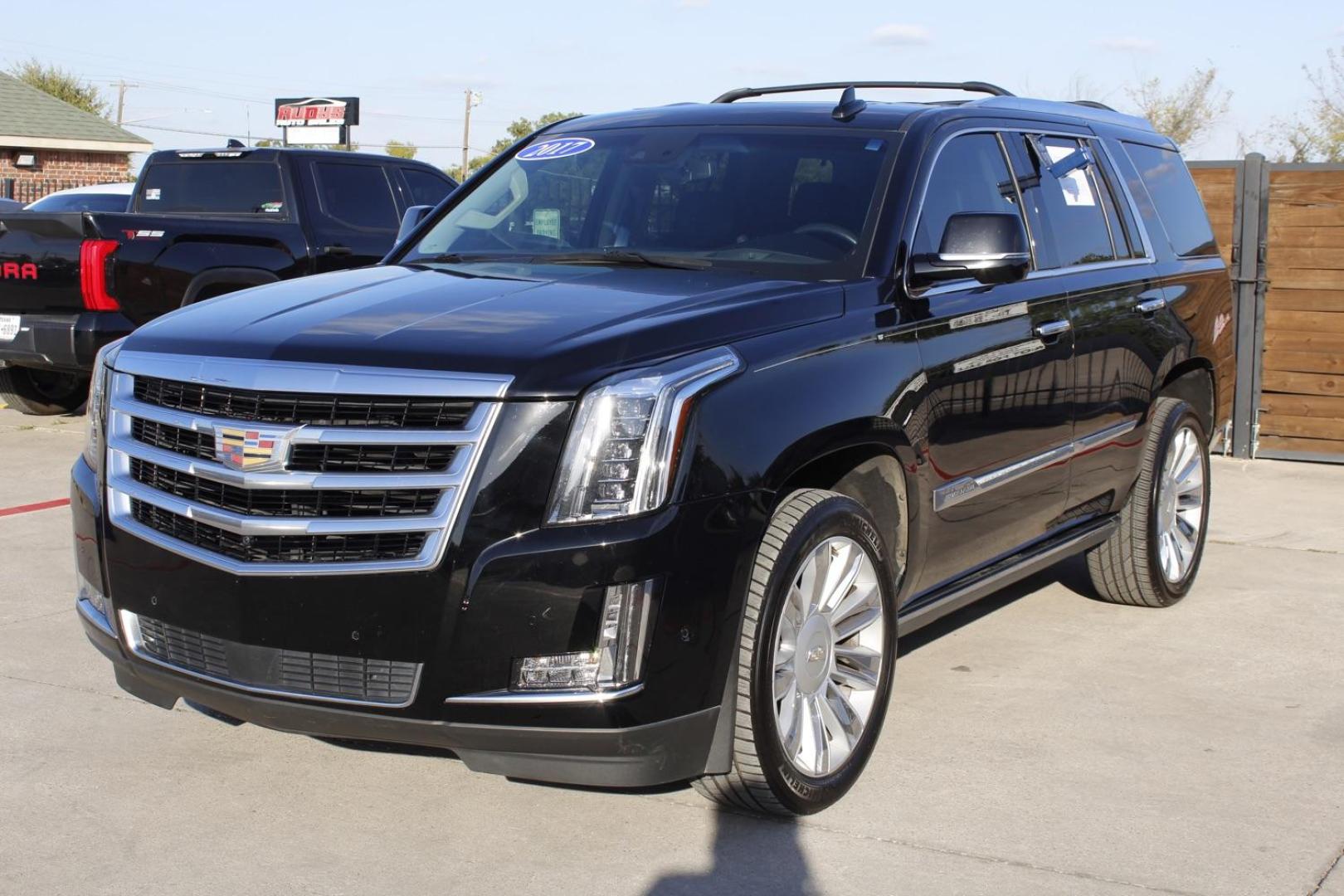 2017 BLACK Cadillac Escalade Premium 4WD (1GYS4CKJ9HR) with an 6.2L V8 OHV 16V FFV engine, 8-Speed Automatic transmission, located at 2401 E Main St., Grand Prairie, TX, 75050, (972) 262-4440, 32.748981, -96.969643 - Photo#1