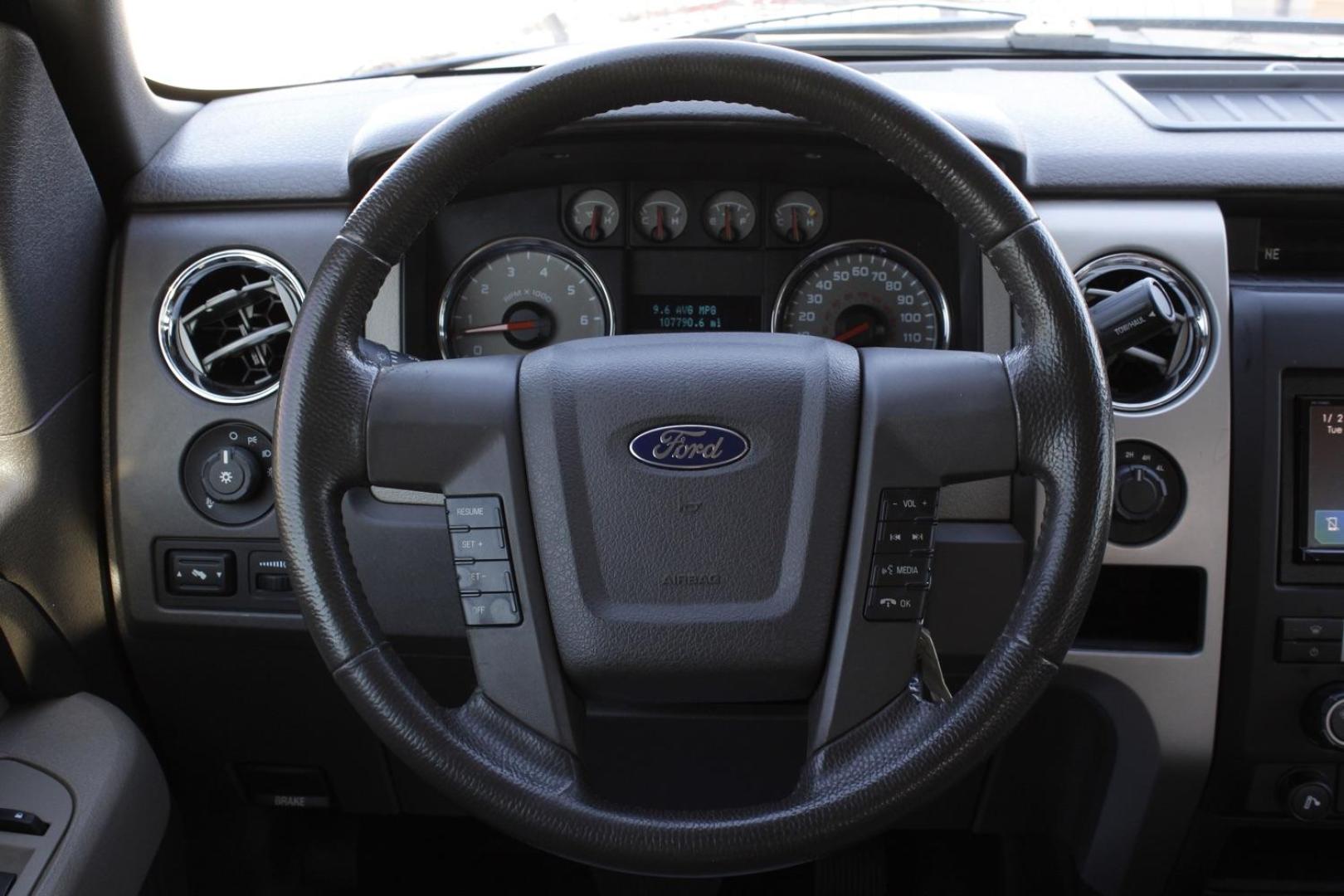 2010 blue Ford F-150 XLT SuperCrew 5.5-ft. Bed 4WD (1FTEW1E81AF) with an 4.6L V8 SOHC 24V engine, located at 2401 E Main St., Grand Prairie, TX, 75050, (972) 262-4440, 32.748981, -96.969643 - Photo#16