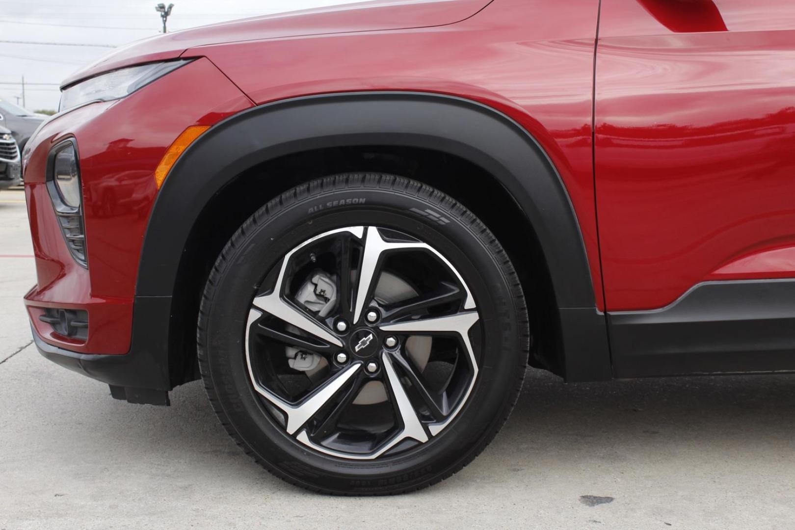 2021 red Chevrolet Trailblazer RS (KL79MTSL6MB) with an 1.3L L3 DOHC 12V engine, 9-Speed Automatic transmission, located at 2401 E Main St., Grand Prairie, TX, 75050, (972) 262-4440, 32.748981, -96.969643 - Photo#3