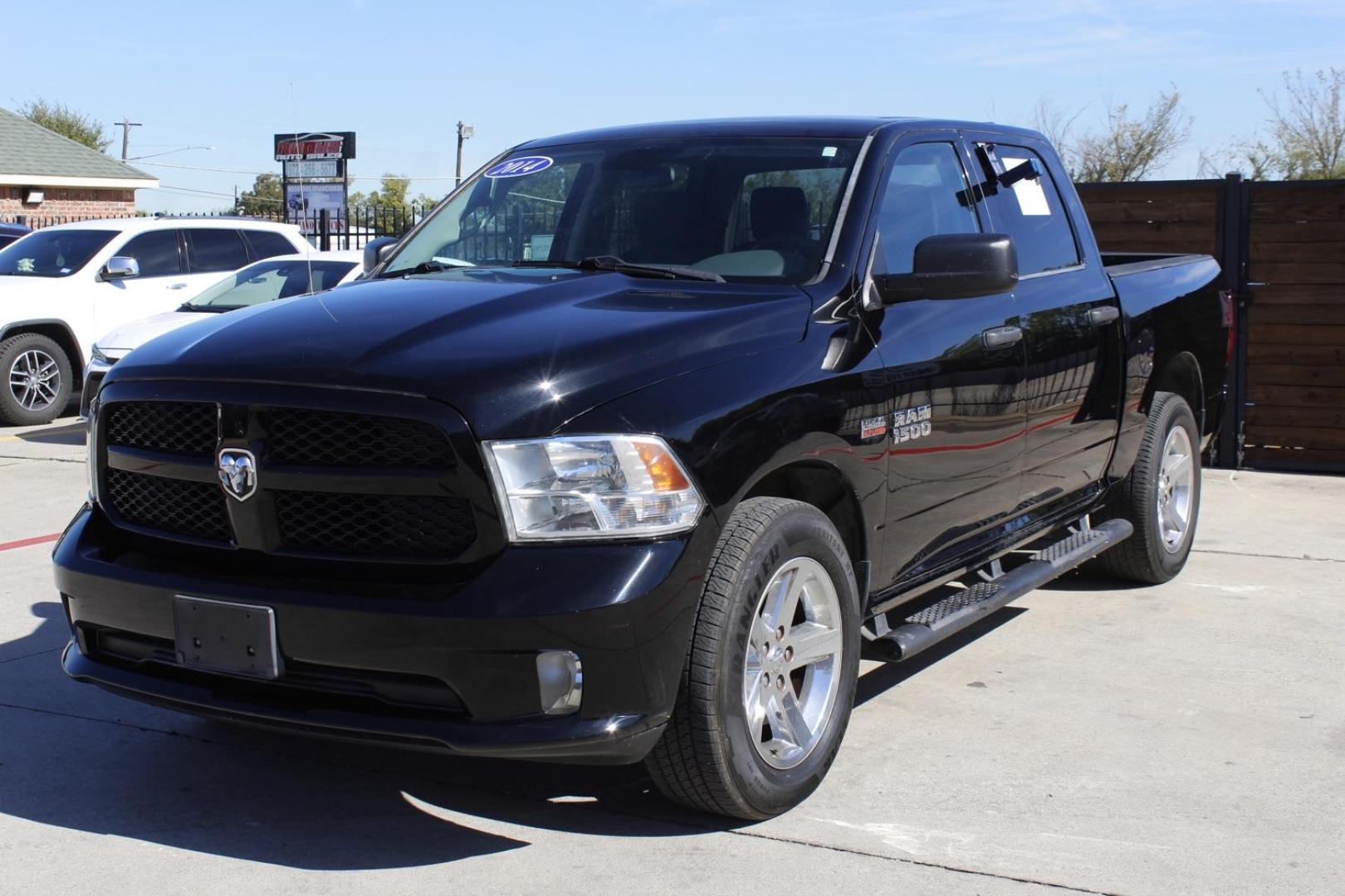 2014 Black RAM 1500 Tradesman/Express Crew Cab SWB 2WD (1C6RR6KT3ES) with an 5.7L V8 OHV 16V engine, 8-Speed Automatic transmission, located at 2401 E Main St., Grand Prairie, TX, 75050, (972) 262-4440, 32.748981, -96.969643 - Photo#1